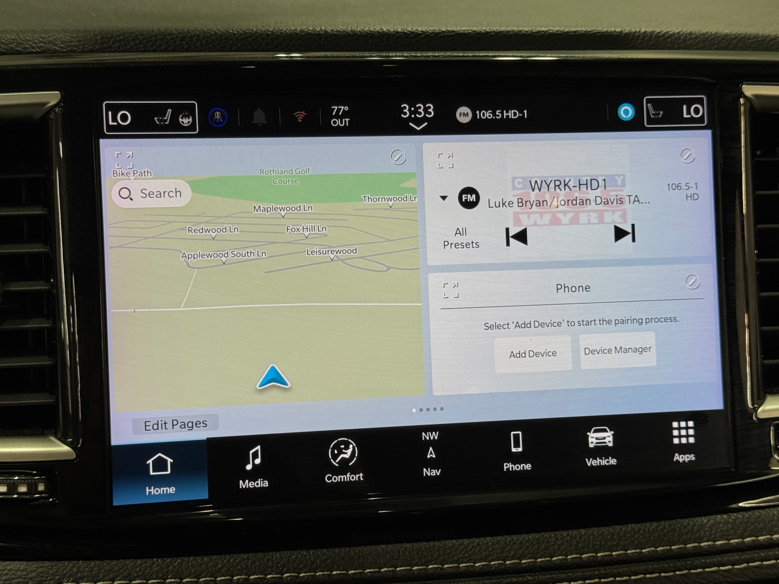 Thumbnail: 2024 Chrysler Pacifica - 3
