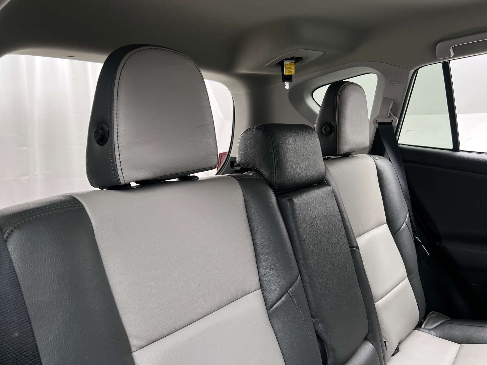 Thumbnail: 2015 Toyota RAV4 - 6