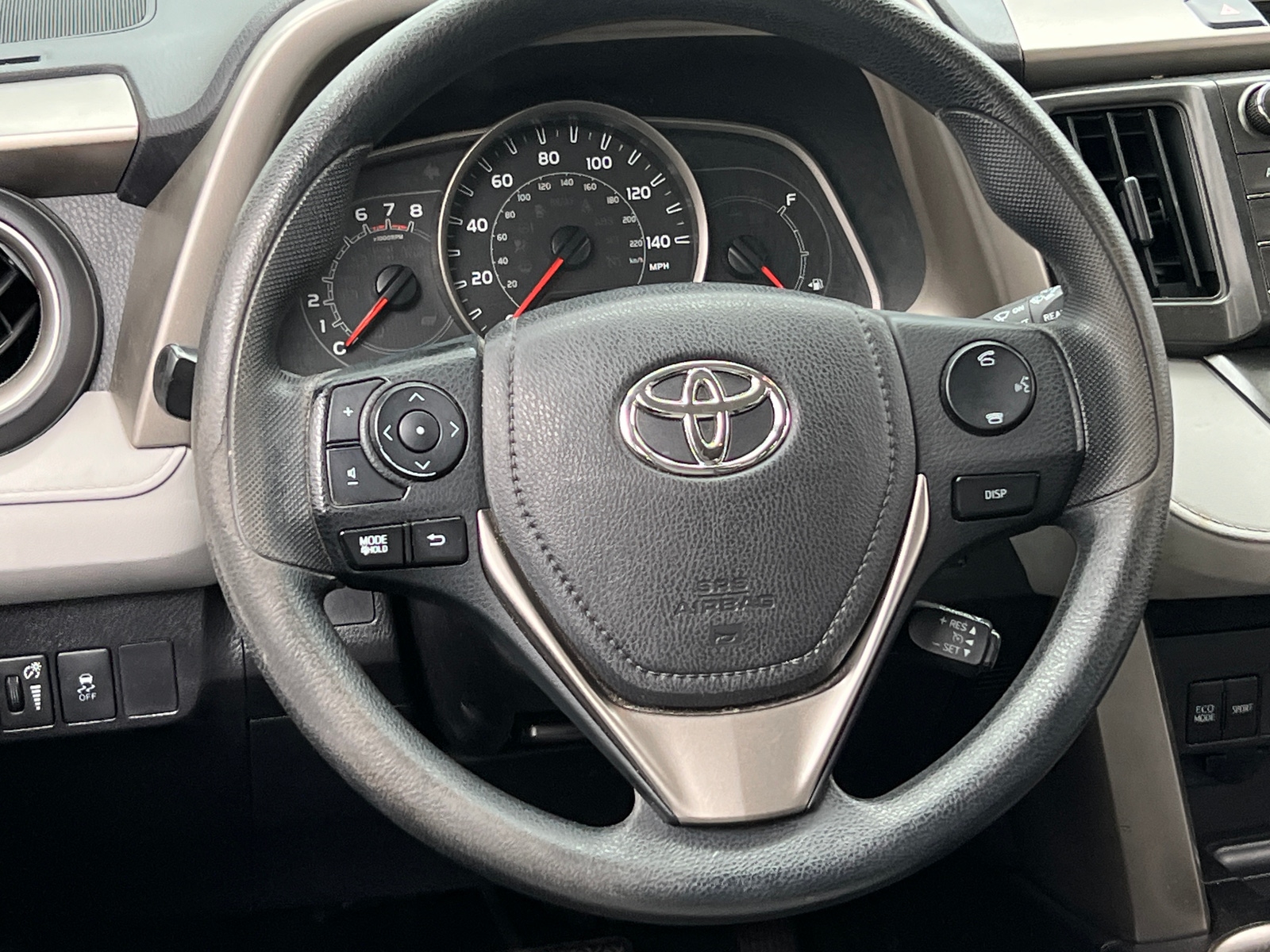 Thumbnail: 2015 Toyota RAV4 - 5