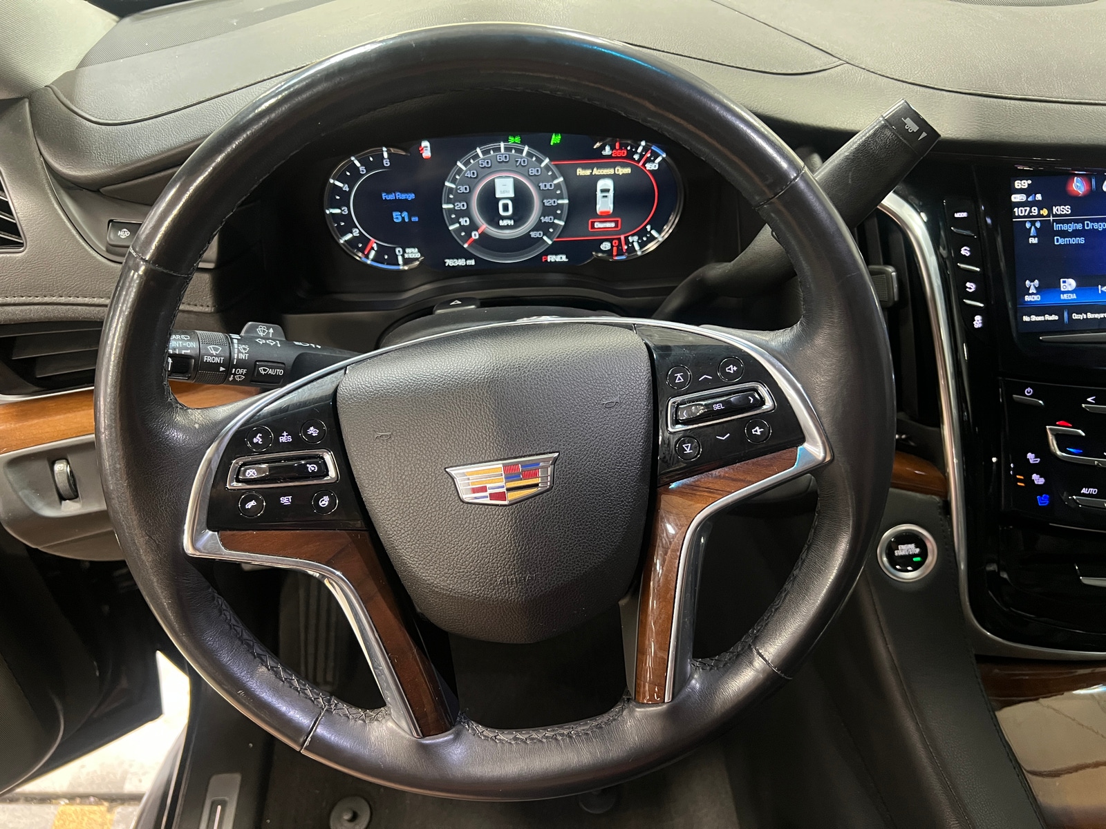 Thumbnail: 2019 Cadillac Escalade - 4