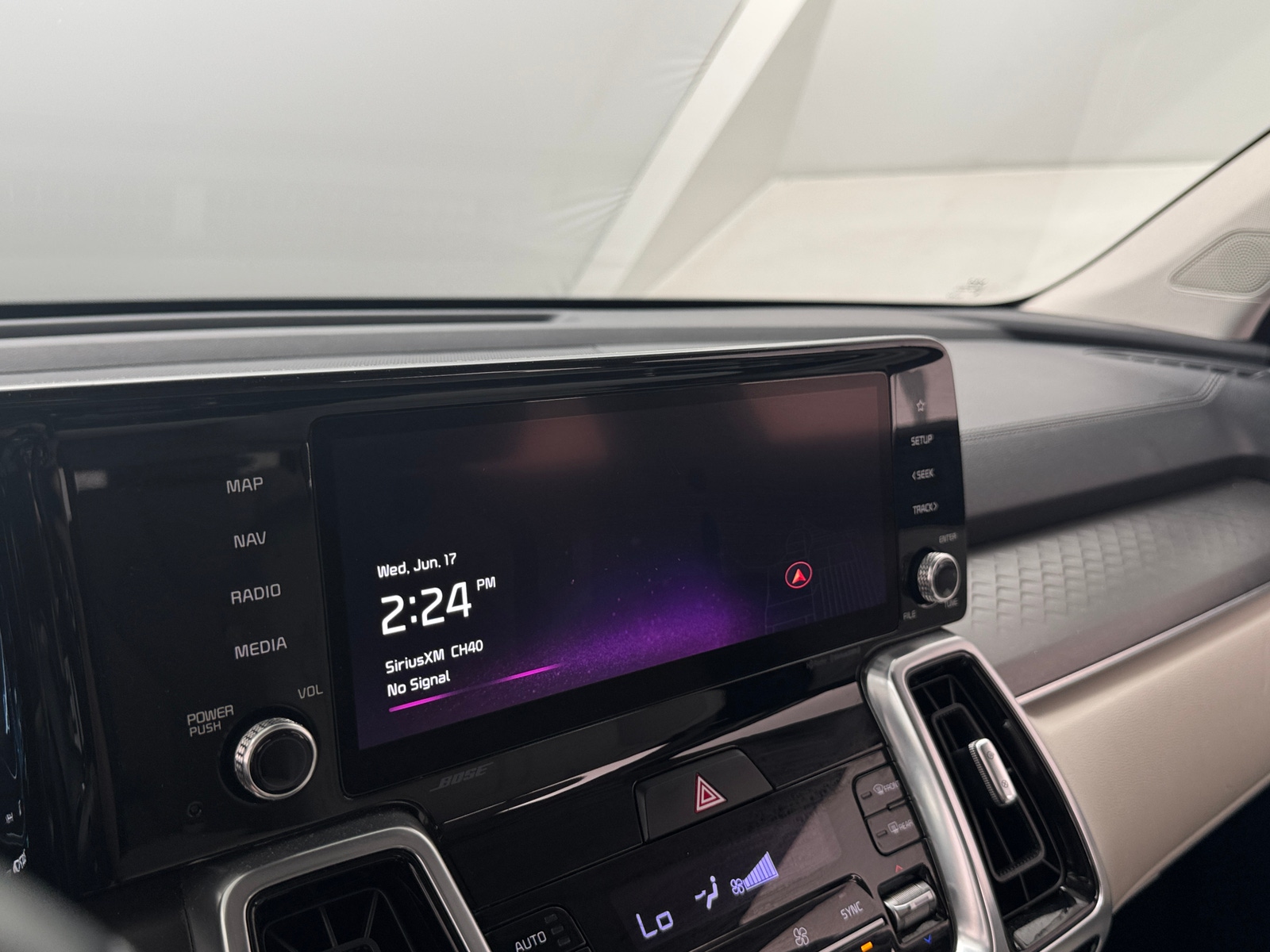 Thumbnail: 2023 Kia Sorento - 3