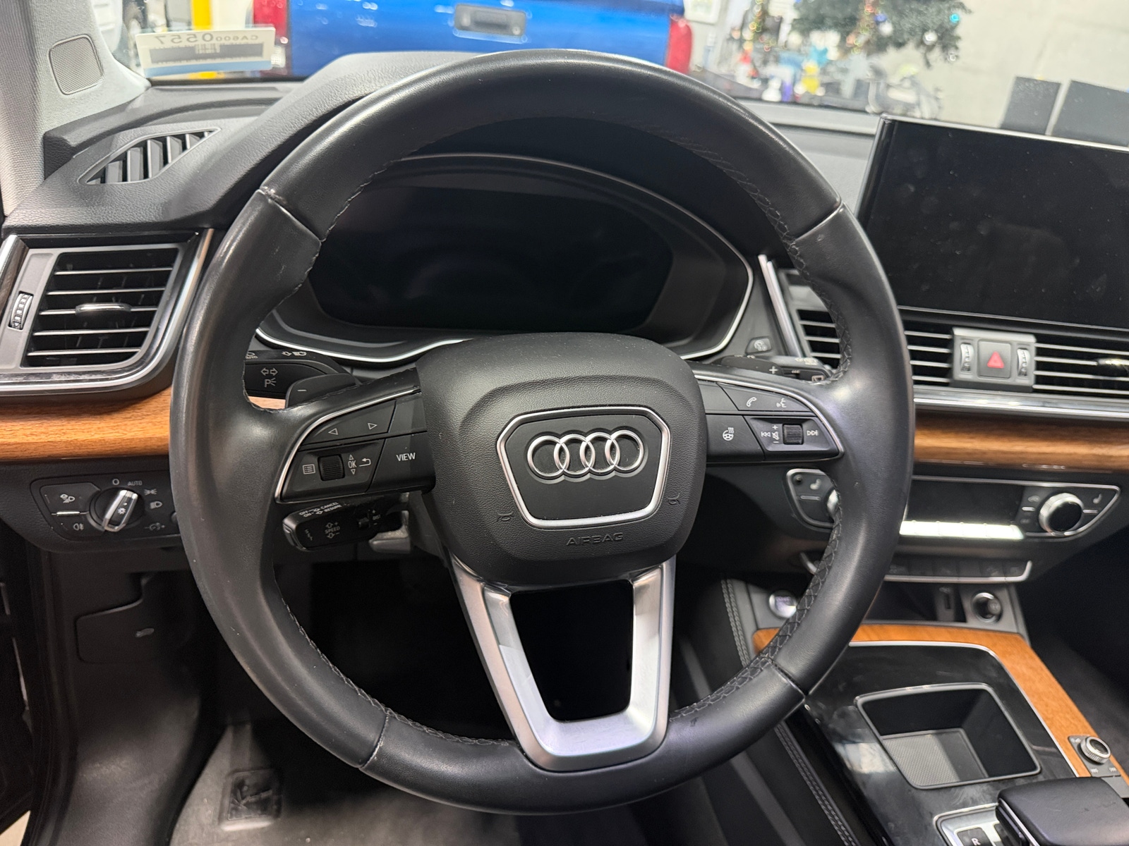Thumbnail: 2022 Audi Q5 - 4