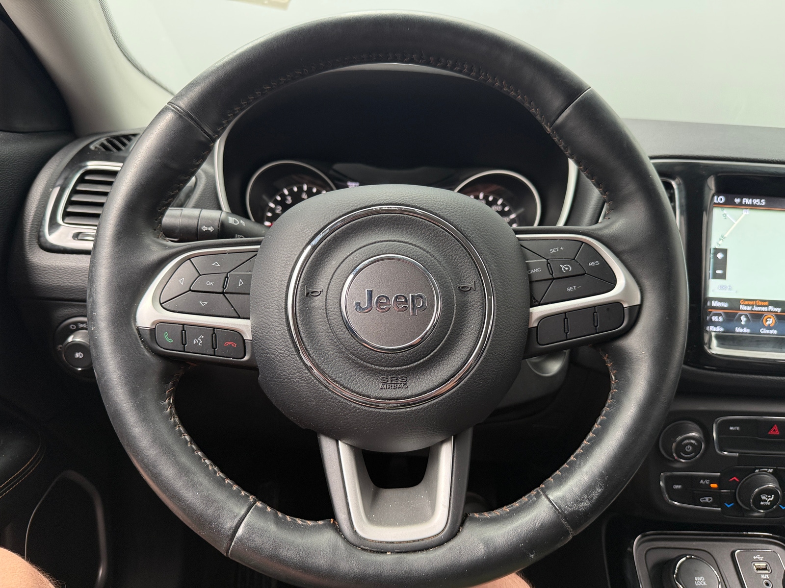 Thumbnail: 2019 Jeep Compass - 4
