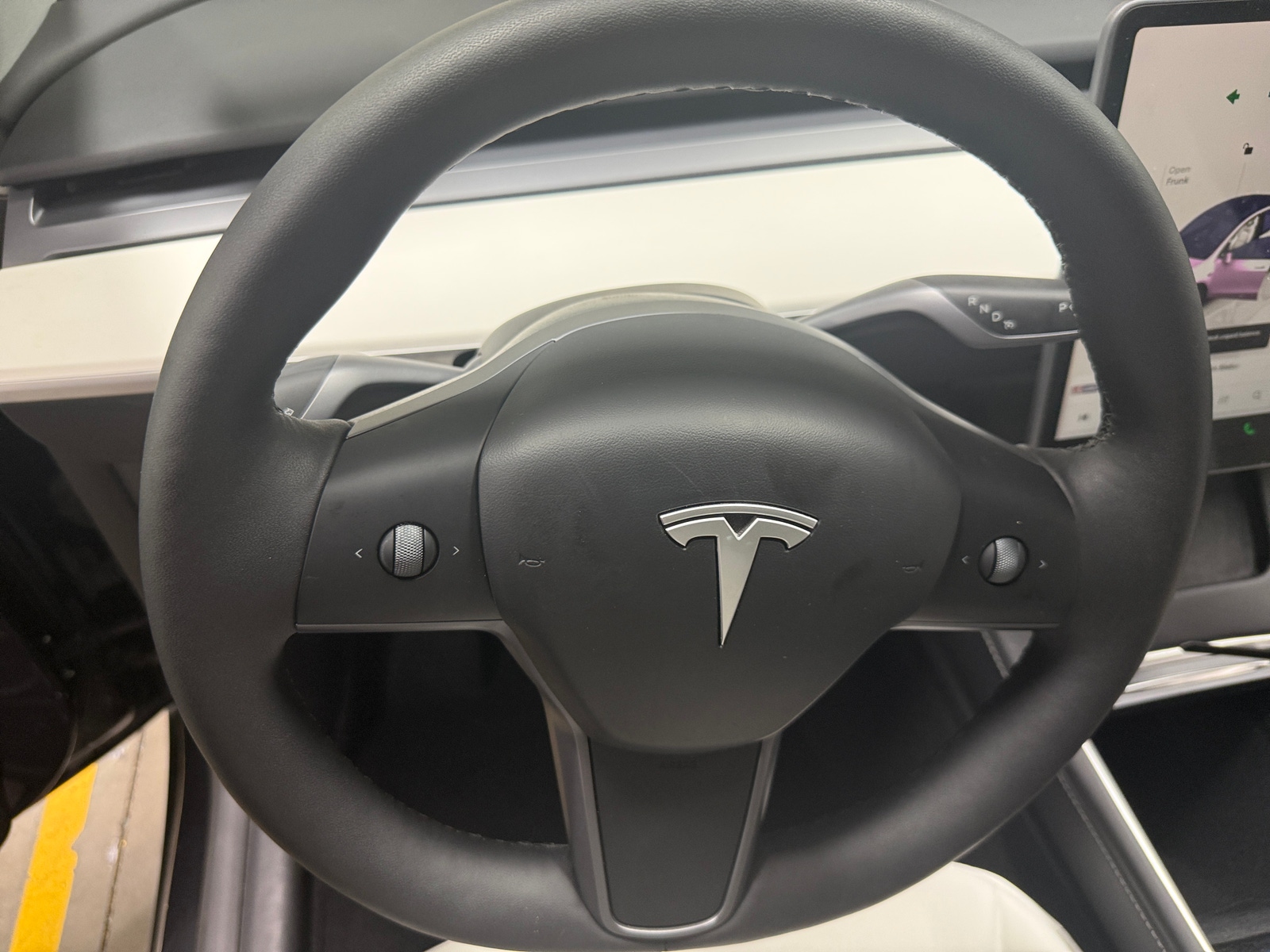 Thumbnail: 2025 Tesla Model Y - 4