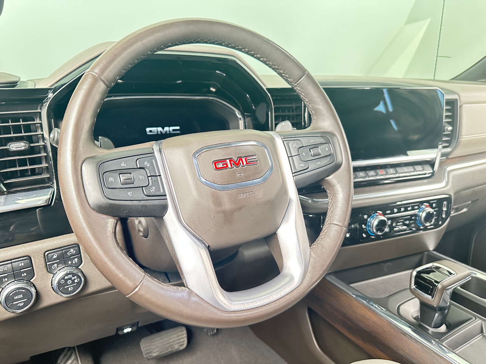 Thumbnail: 2023 GMC Sierra 1500 - 4