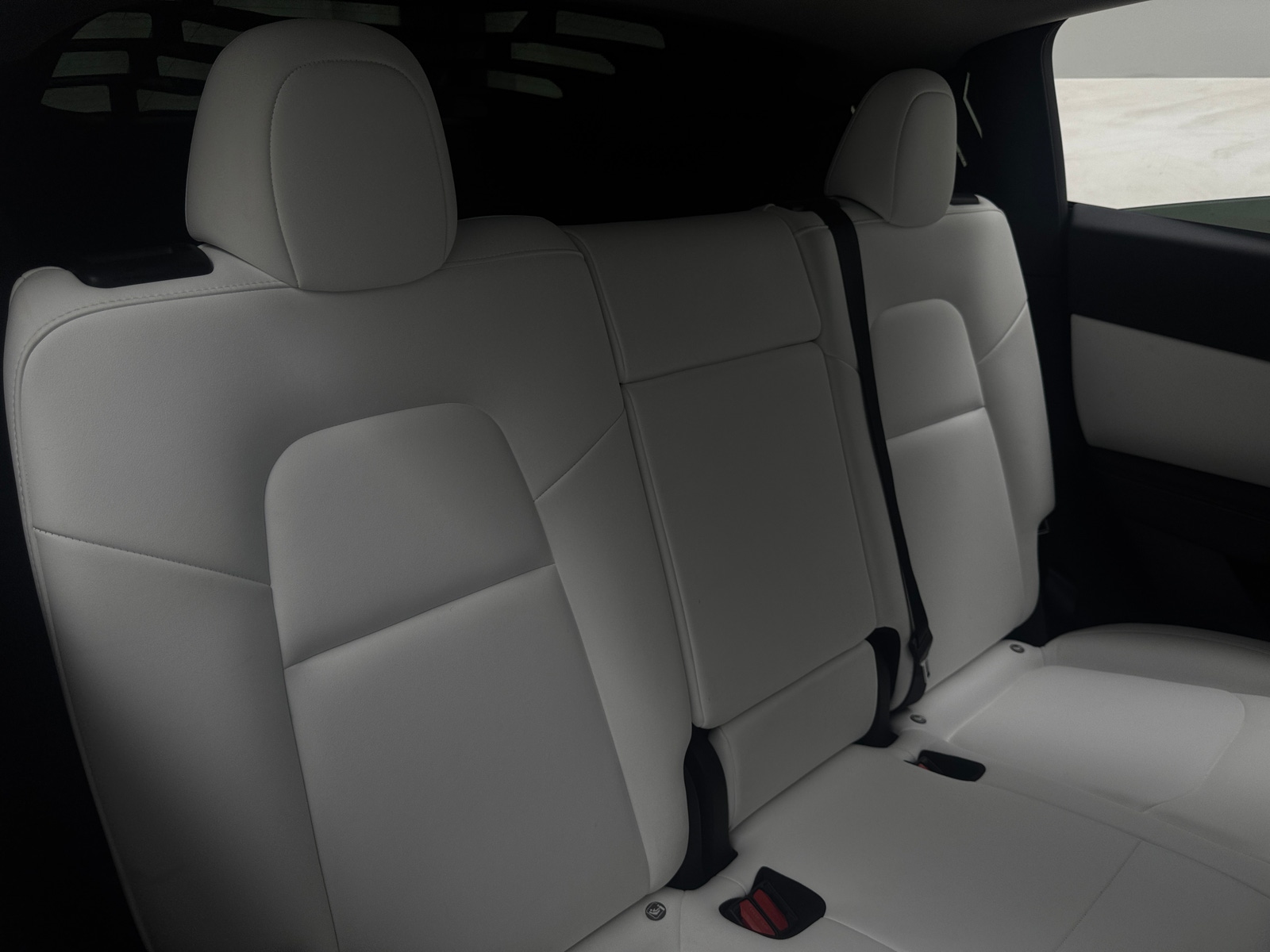 Thumbnail: 2022 Tesla Model Y - 4
