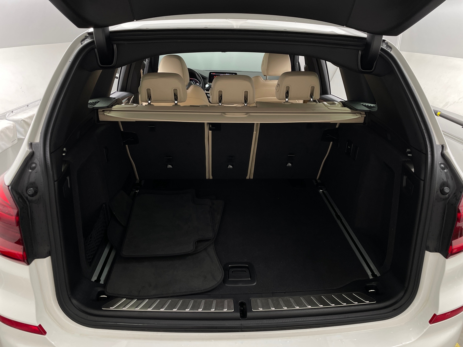Thumbnail: 2021 BMW X3 - 6