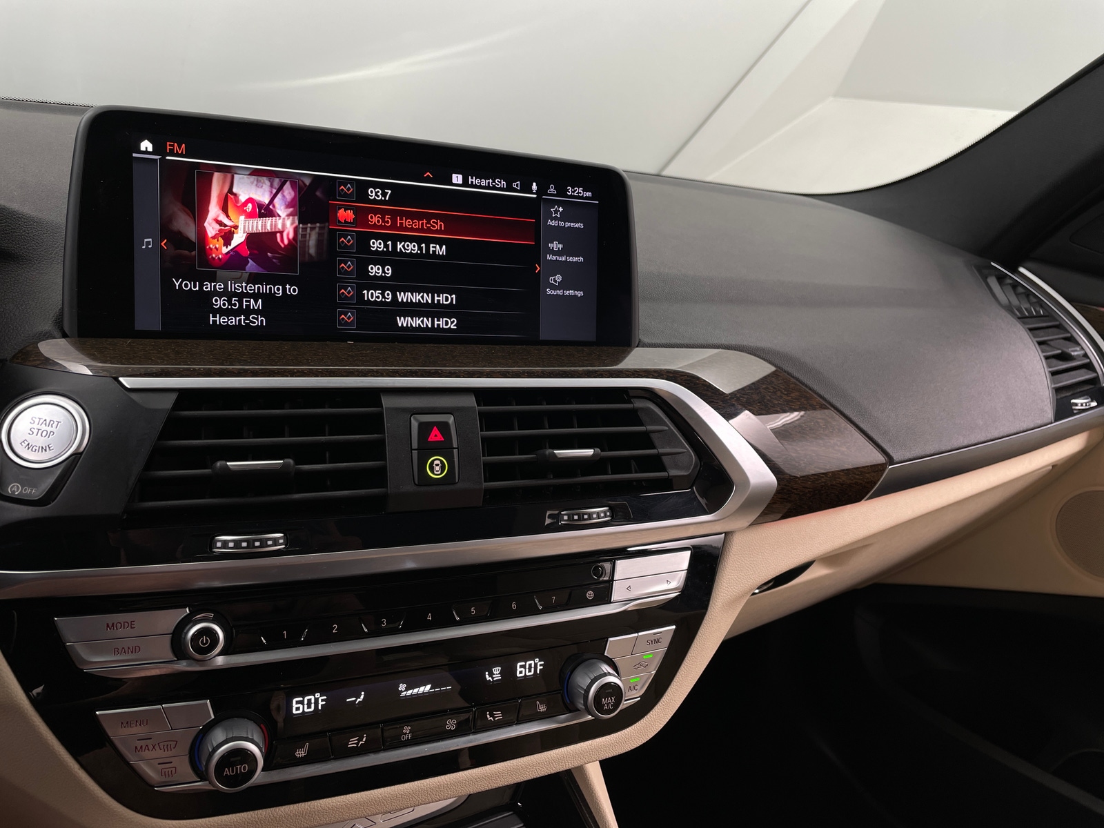 Thumbnail: 2021 BMW X3 - 3