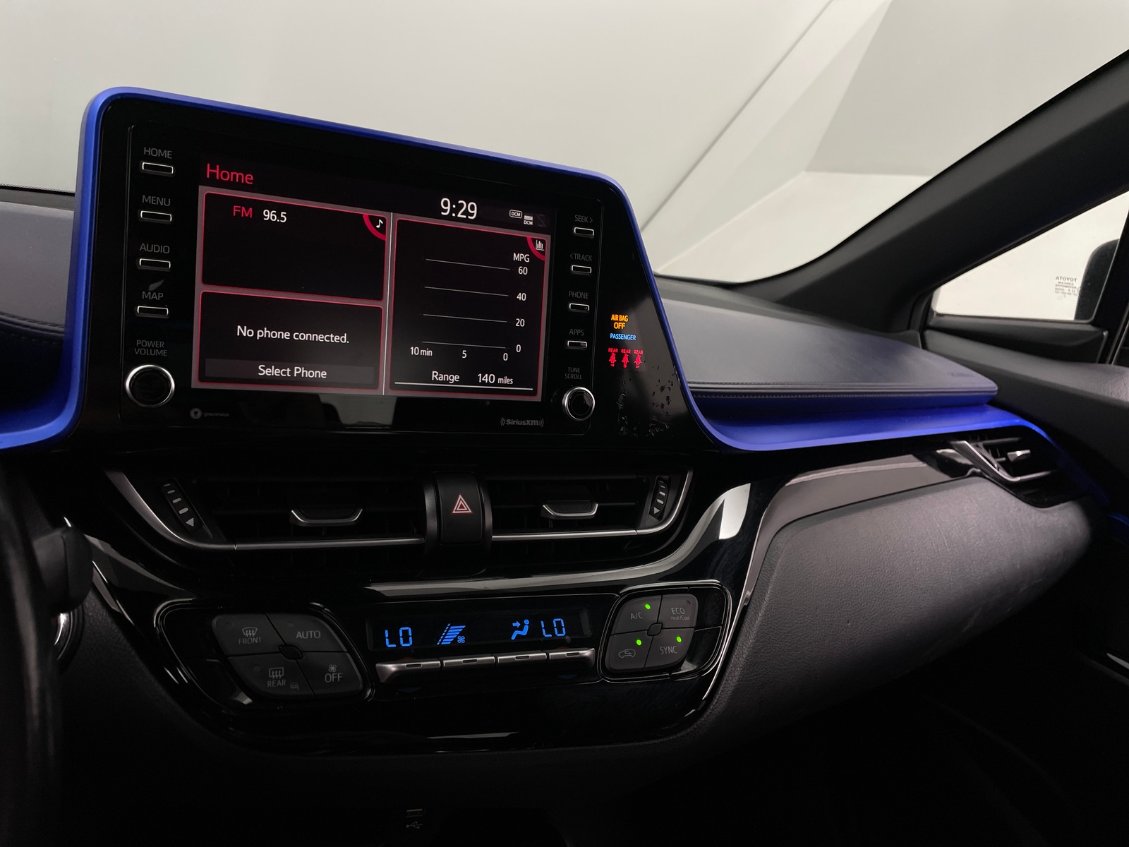Thumbnail: 2021 Toyota C-HR - 4