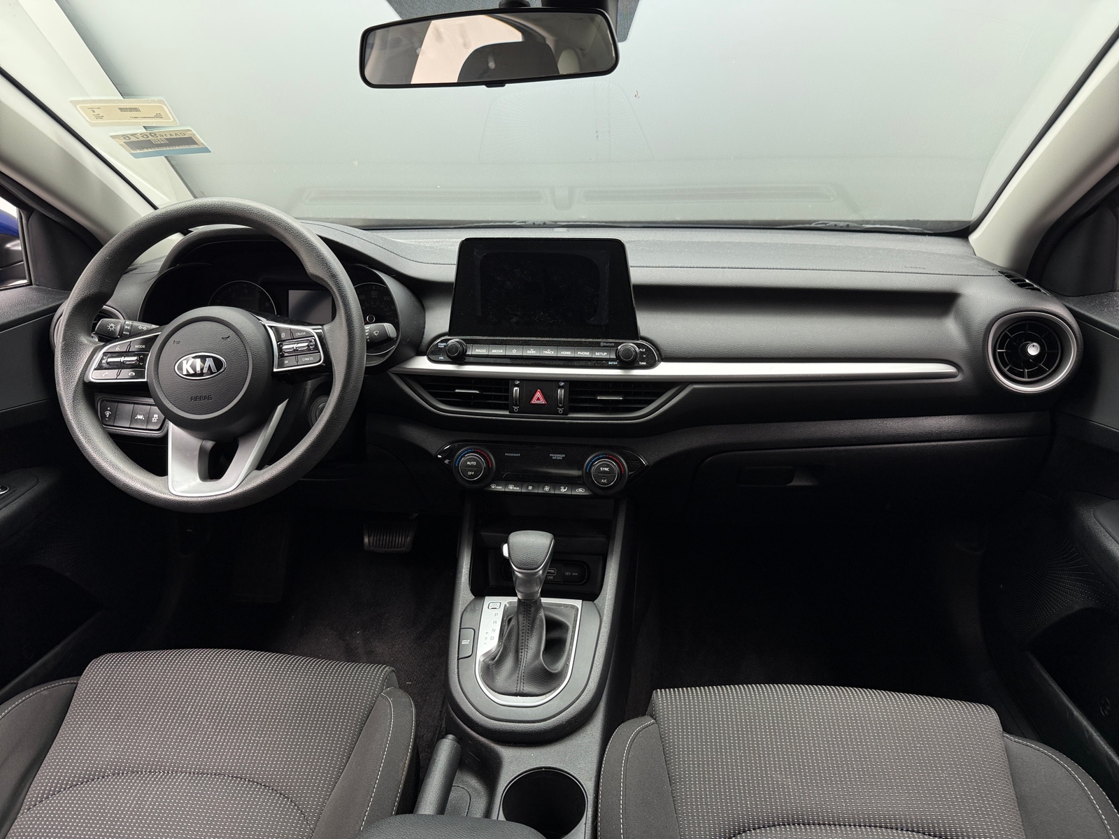 Thumbnail: 2019 Kia Forte - 3