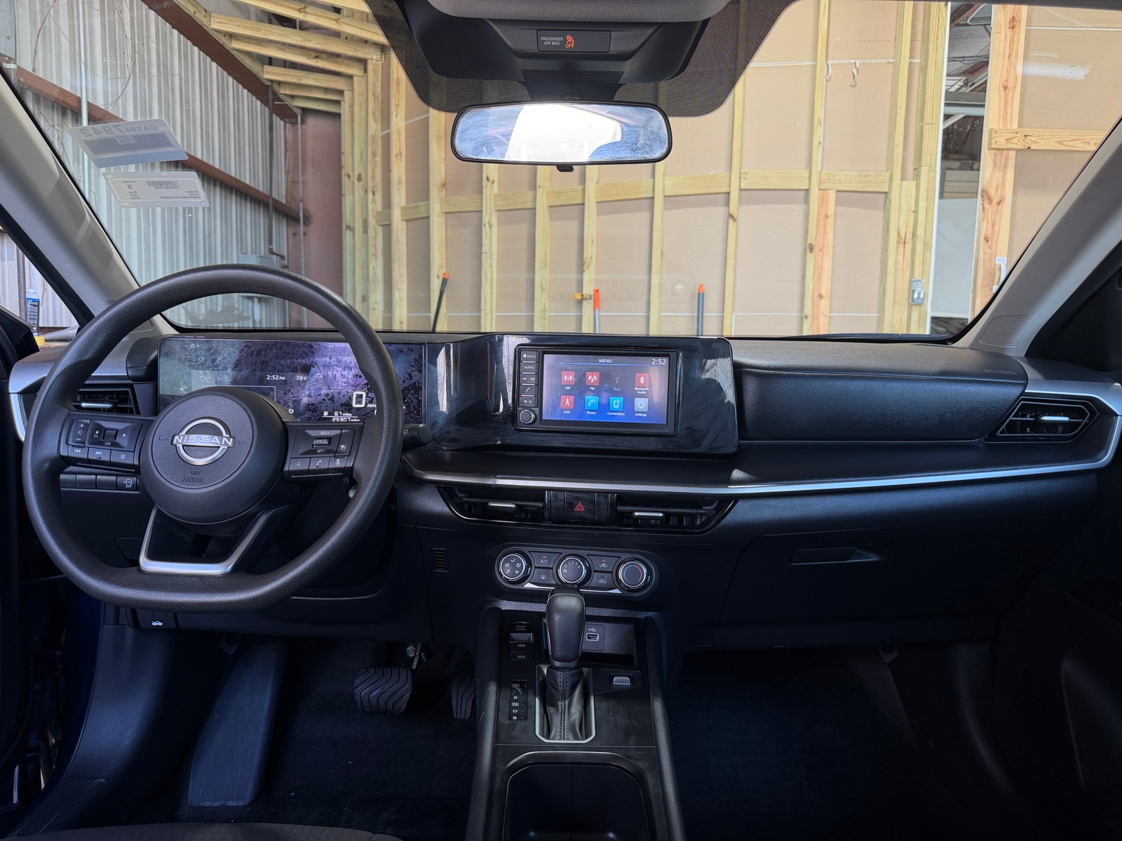 Thumbnail: 2025 Nissan Kicks - 3