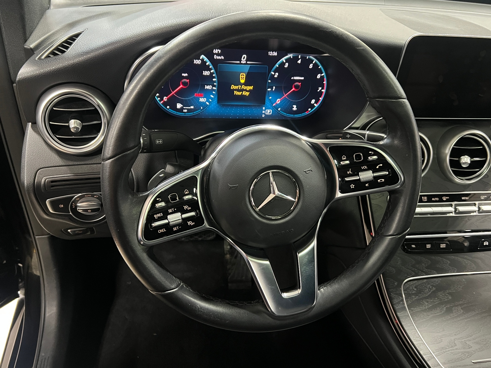 Thumbnail: 2023 Mercedes-Benz GLC - 4