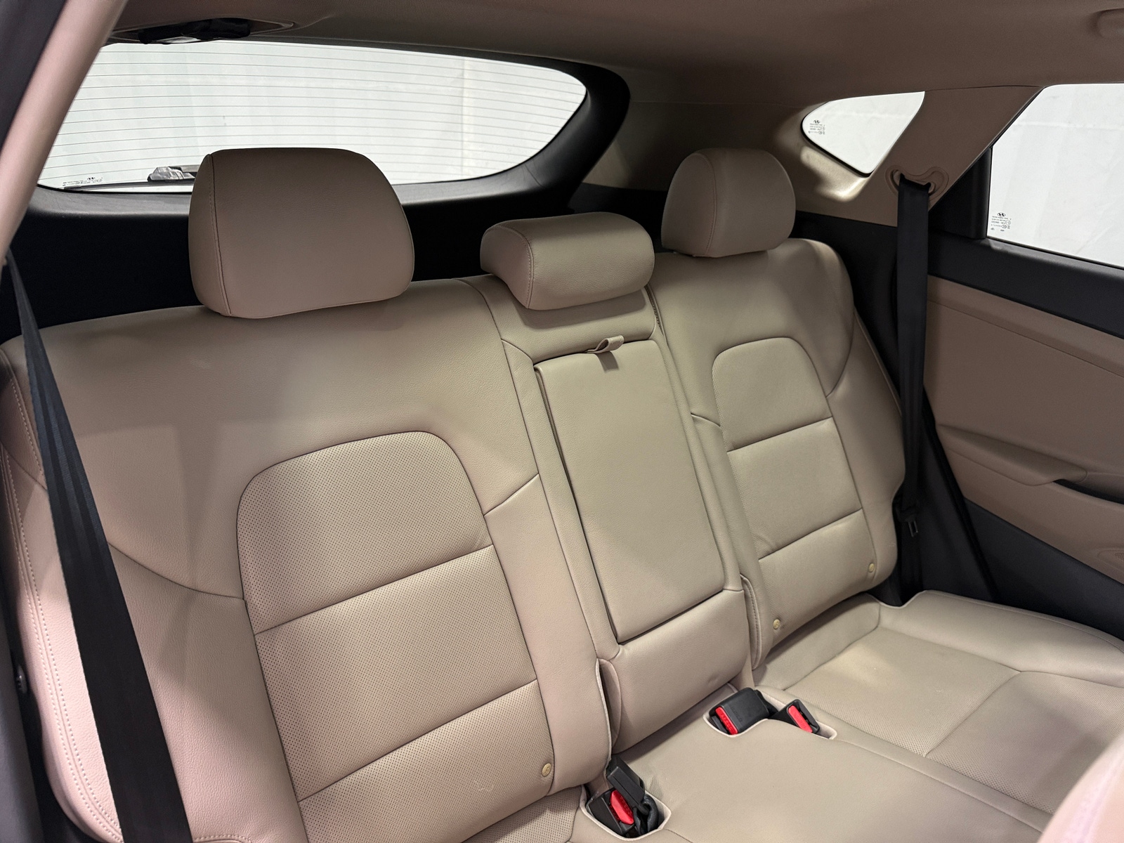 Thumbnail: 2016 Hyundai Tucson - 5