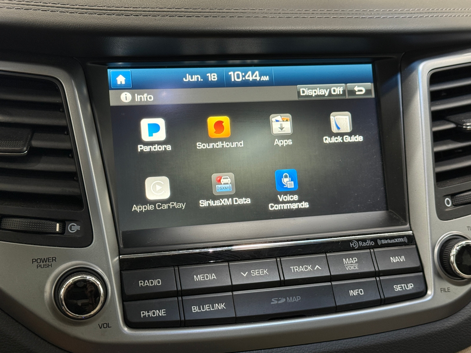 Thumbnail: 2016 Hyundai Tucson - 3