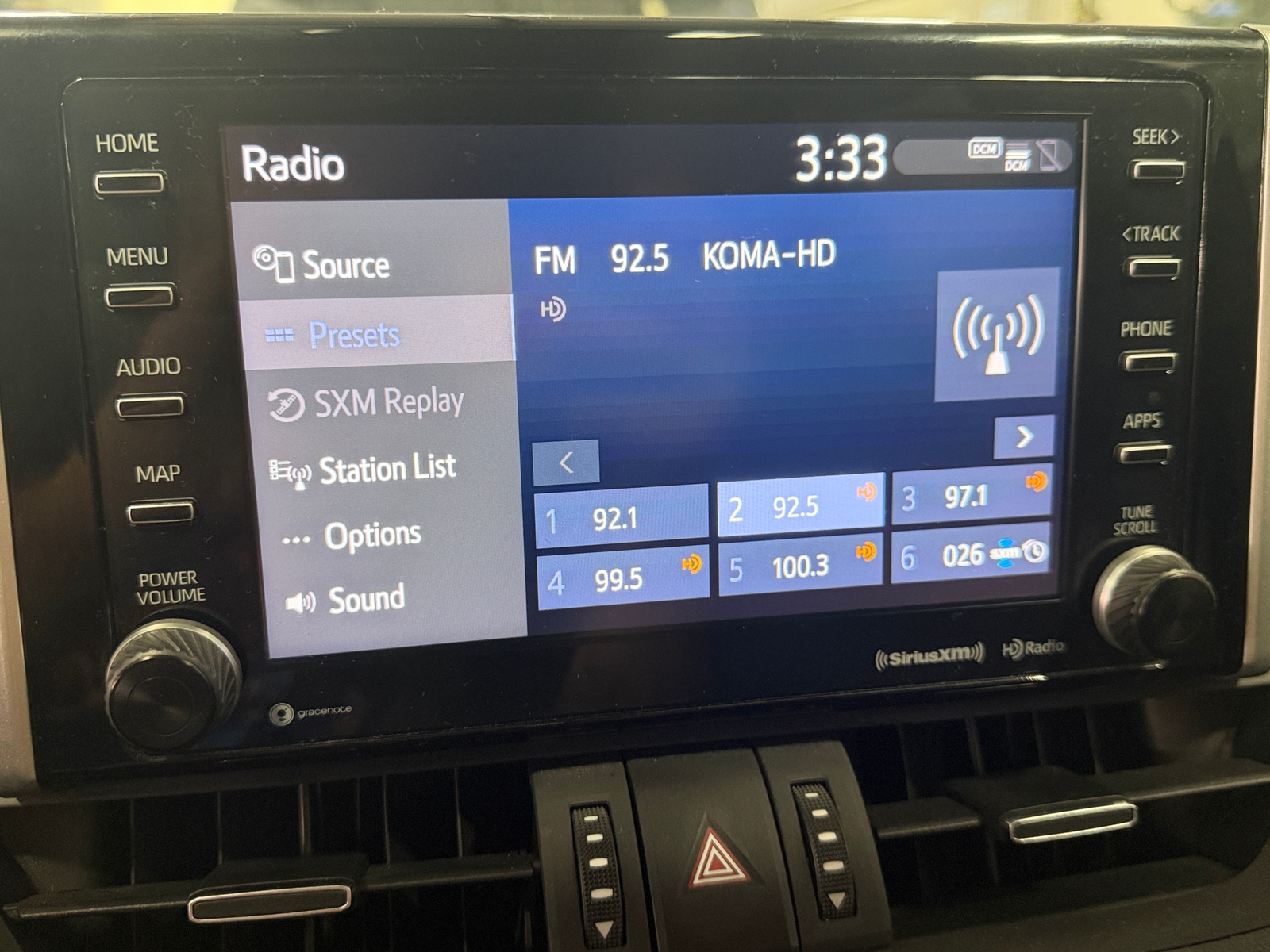 Thumbnail: 2021 Toyota RAV4 - 4