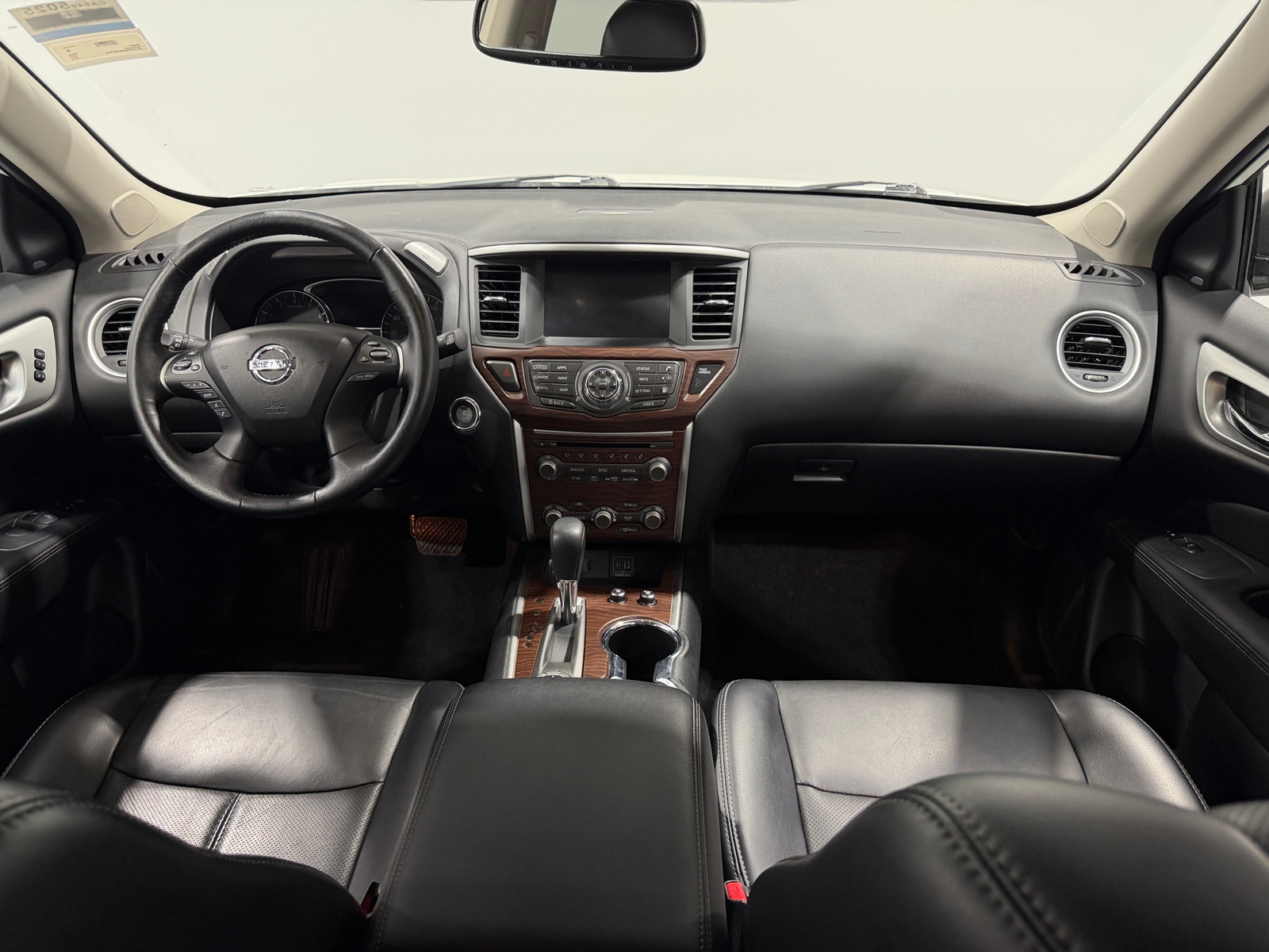 Thumbnail: 2019 Nissan Pathfinder - 2