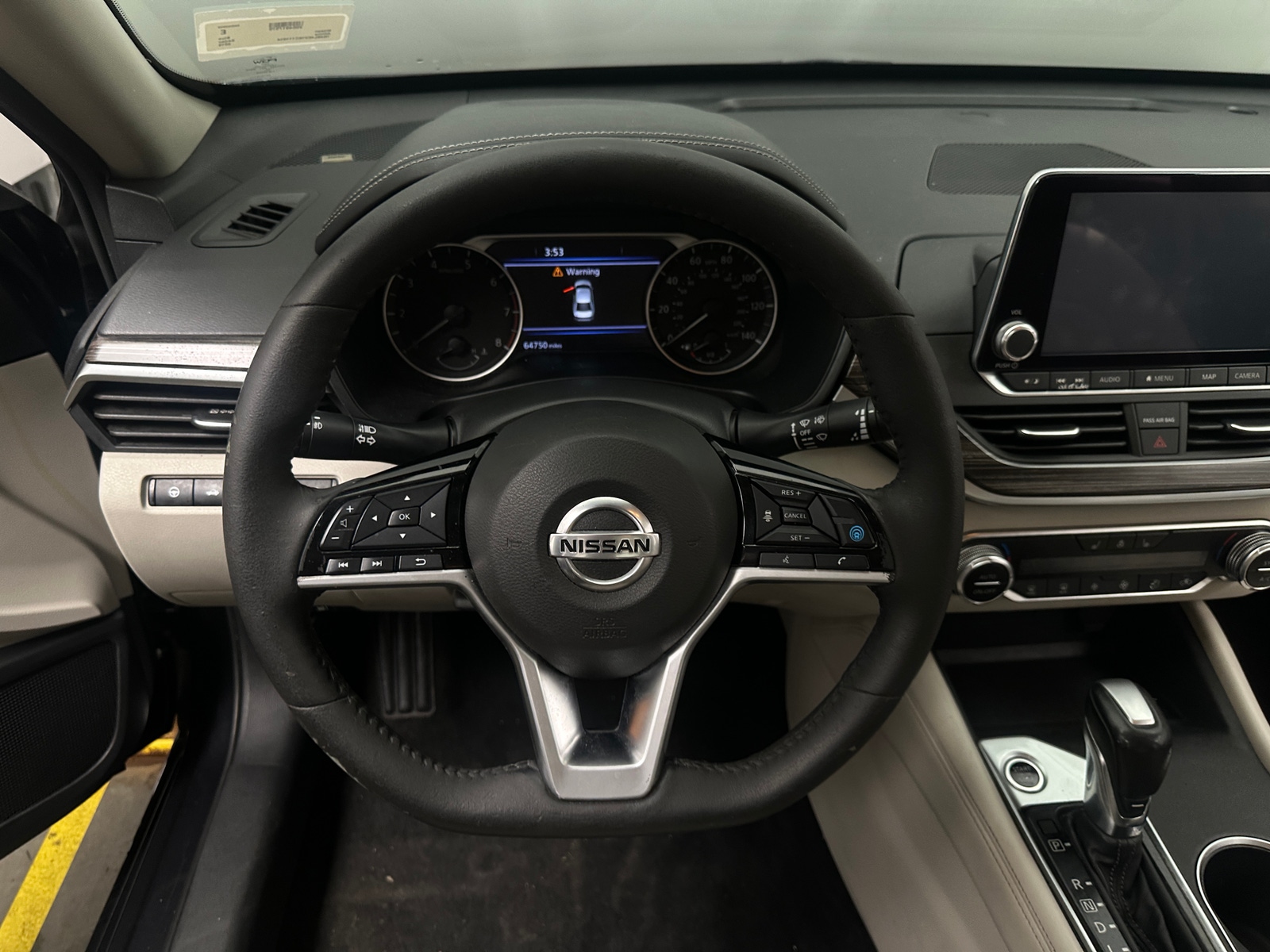 Thumbnail: 2019 Nissan Altima - 4