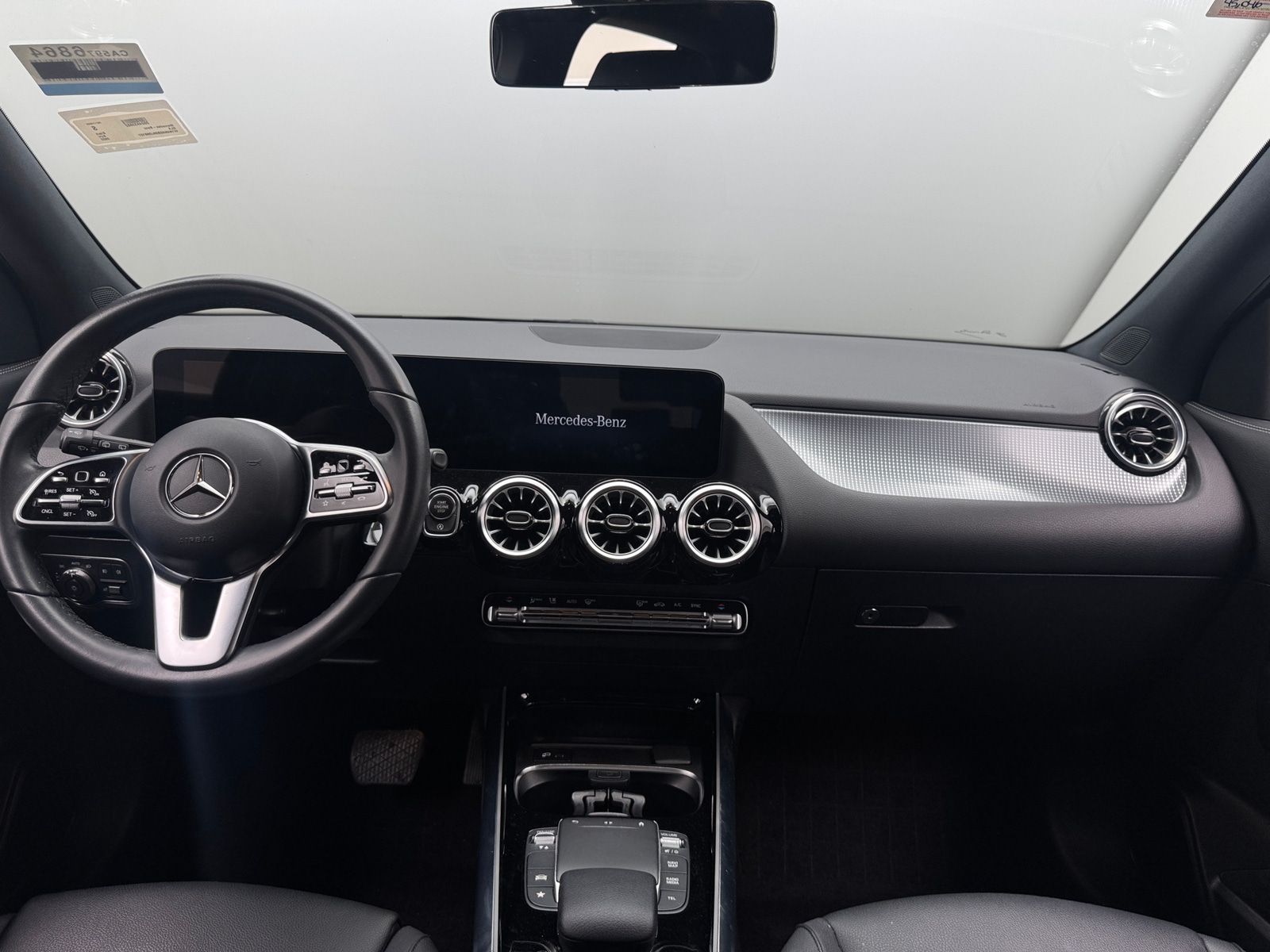 Thumbnail: 2022 Mercedes-Benz GLA - 2