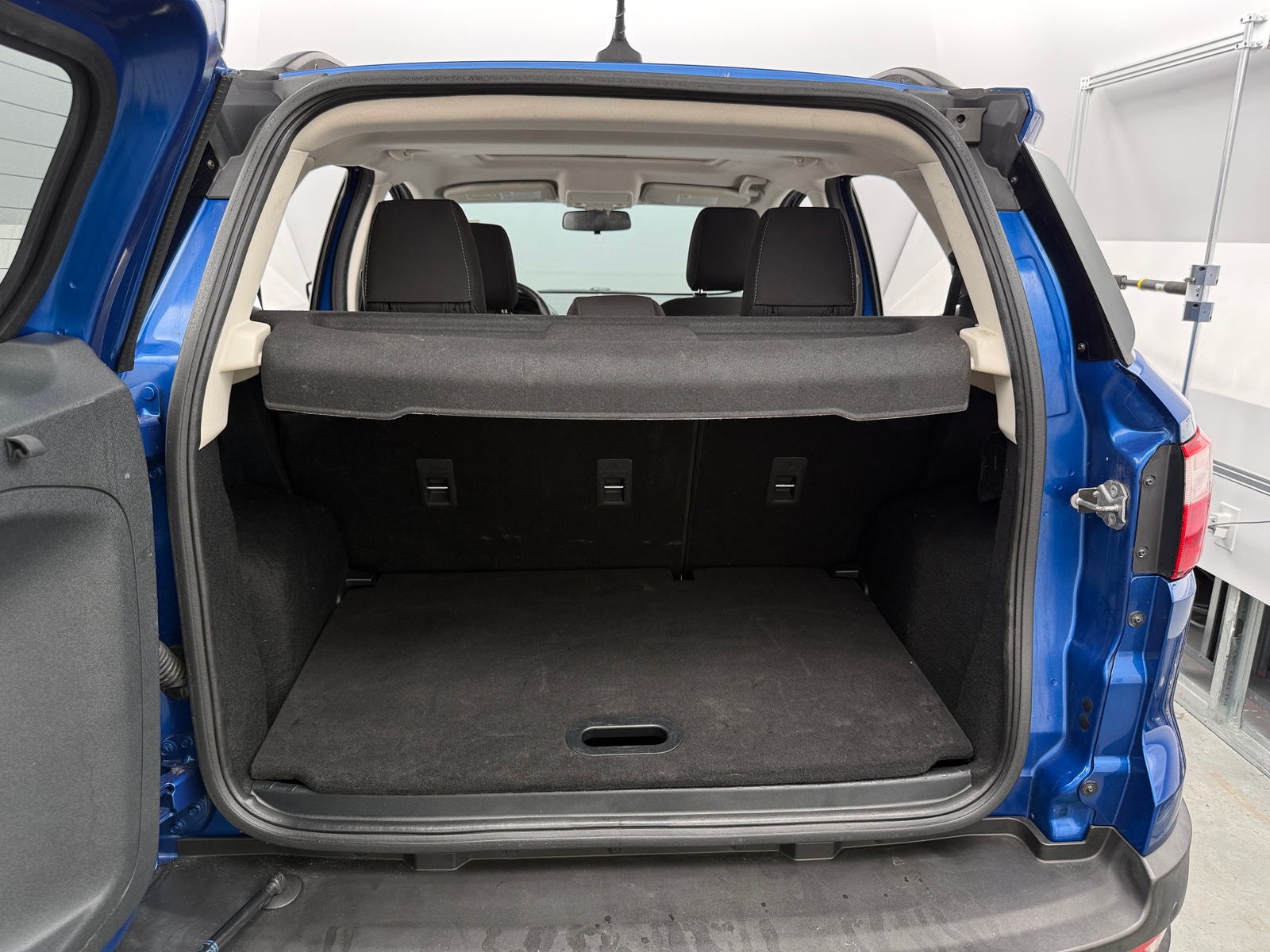 Thumbnail: 2019 Ford EcoSport - 7