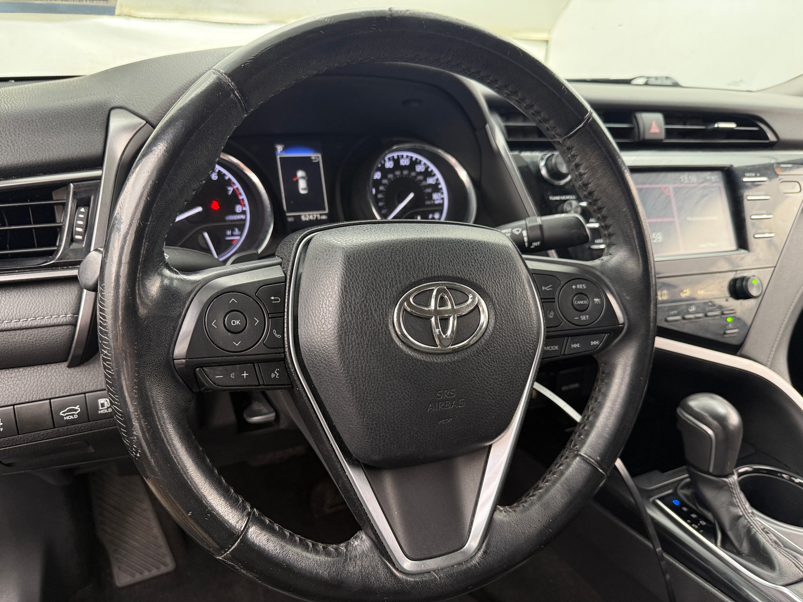Thumbnail: 2019 Toyota Camry - 5