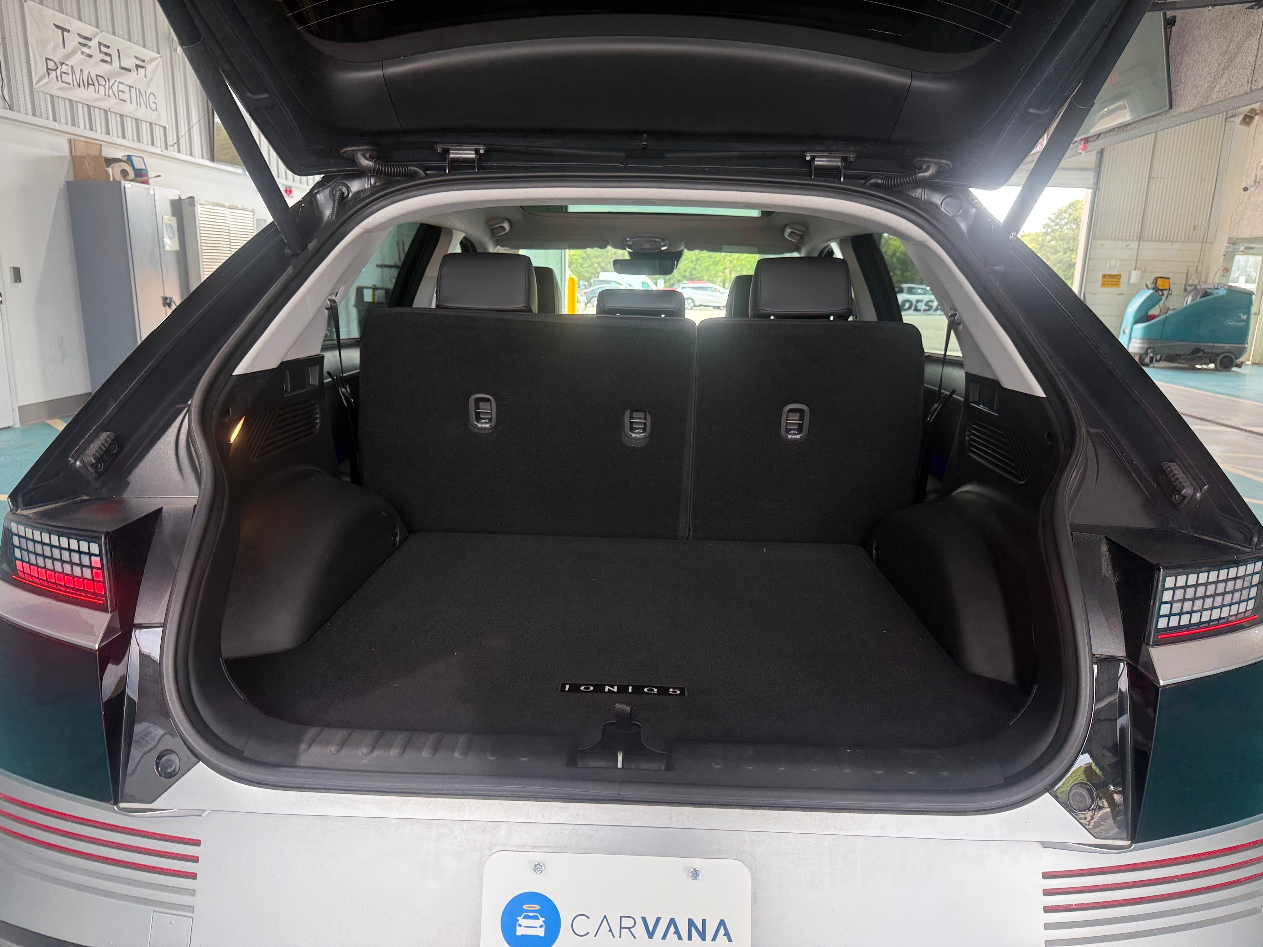 Used 2023 Hyundai IONIQ 5 Limited with VIN KM8KRDAF8PU226813 for sale in Auburn, WA