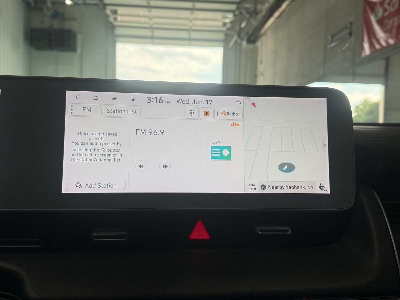 Thumbnail: 2023 Hyundai Ioniq 5 - 4