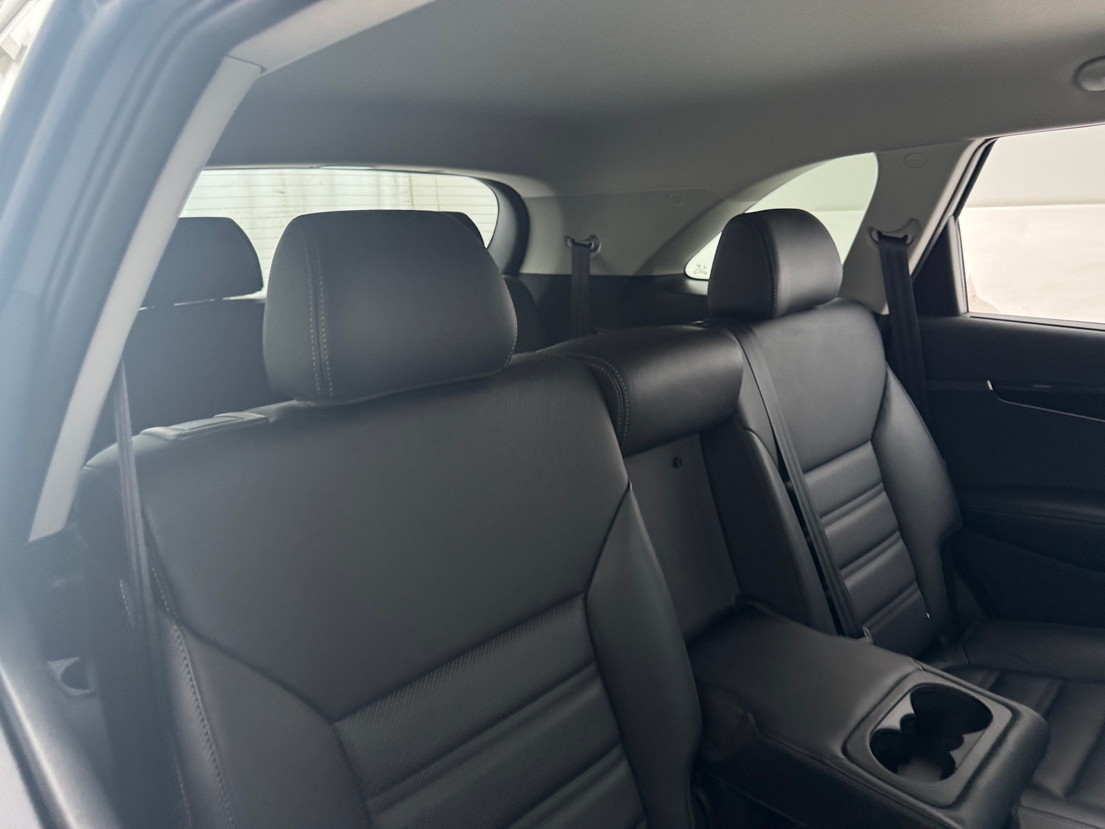 Thumbnail: 2018 Kia Sorento - 5