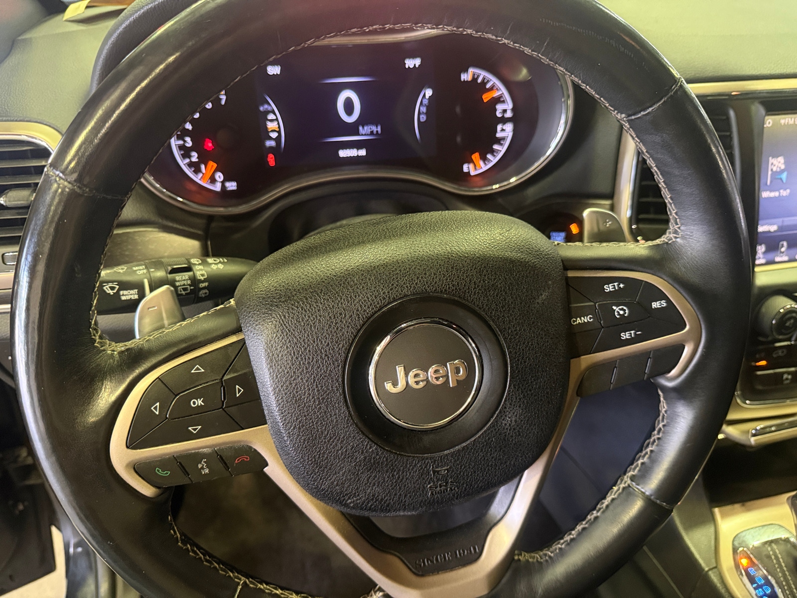 Thumbnail: 2016 Jeep Grand Cherokee - 4
