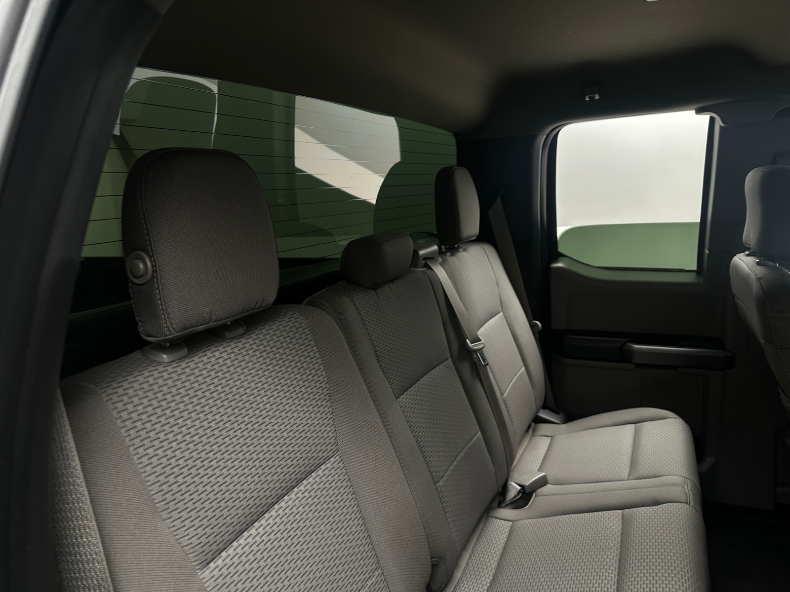 Thumbnail: 2018 Ford Econoline - 6