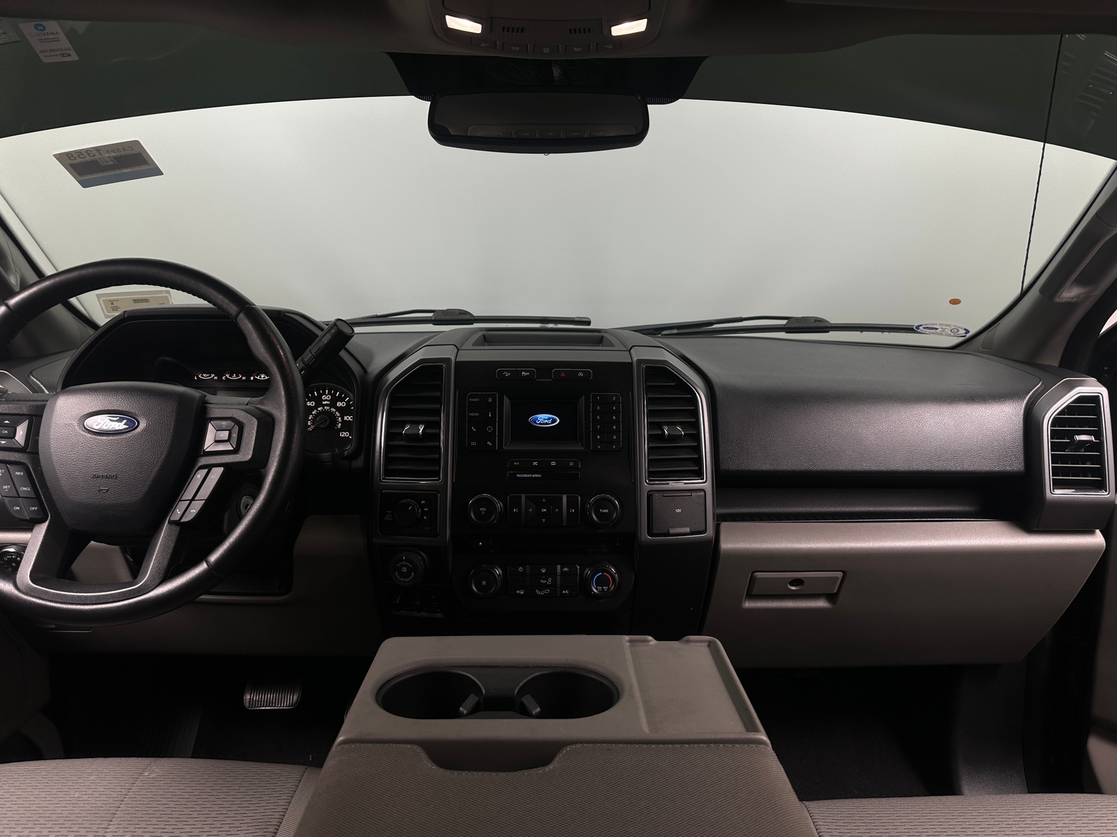 Thumbnail: 2018 Ford Econoline - 3