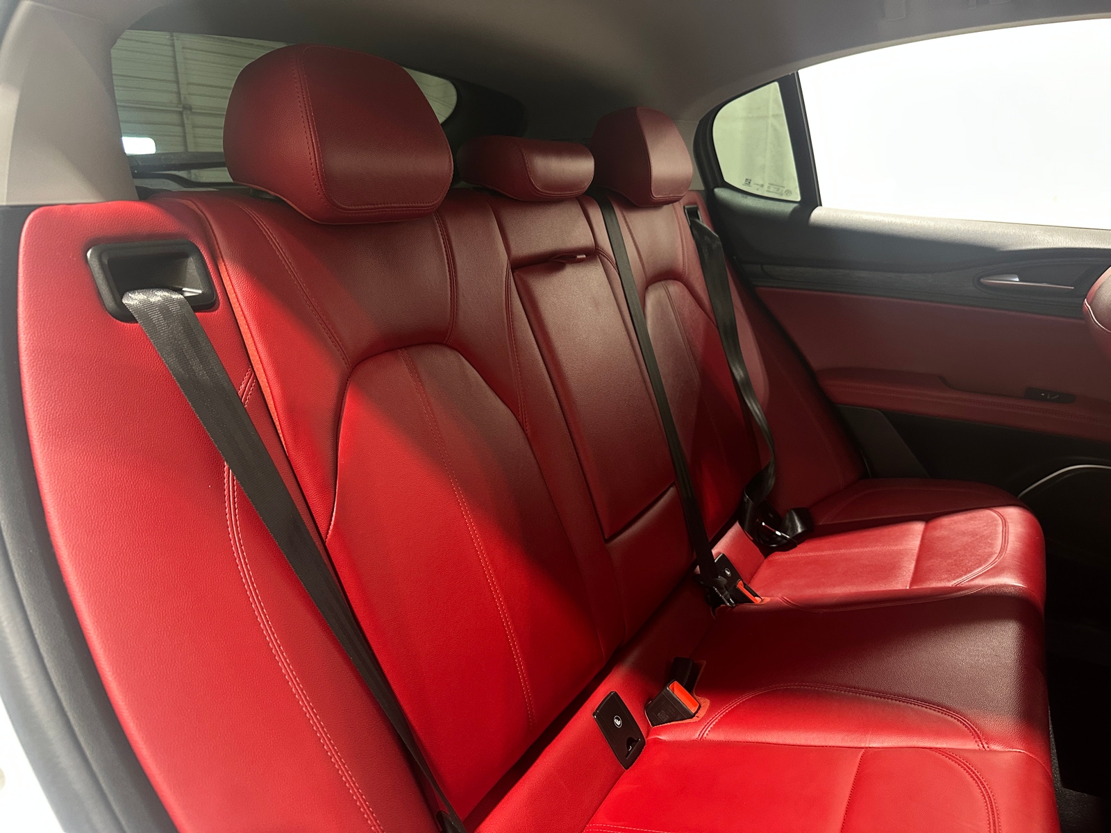 Thumbnail: 2020 Alfa Romeo Stelvio - 5