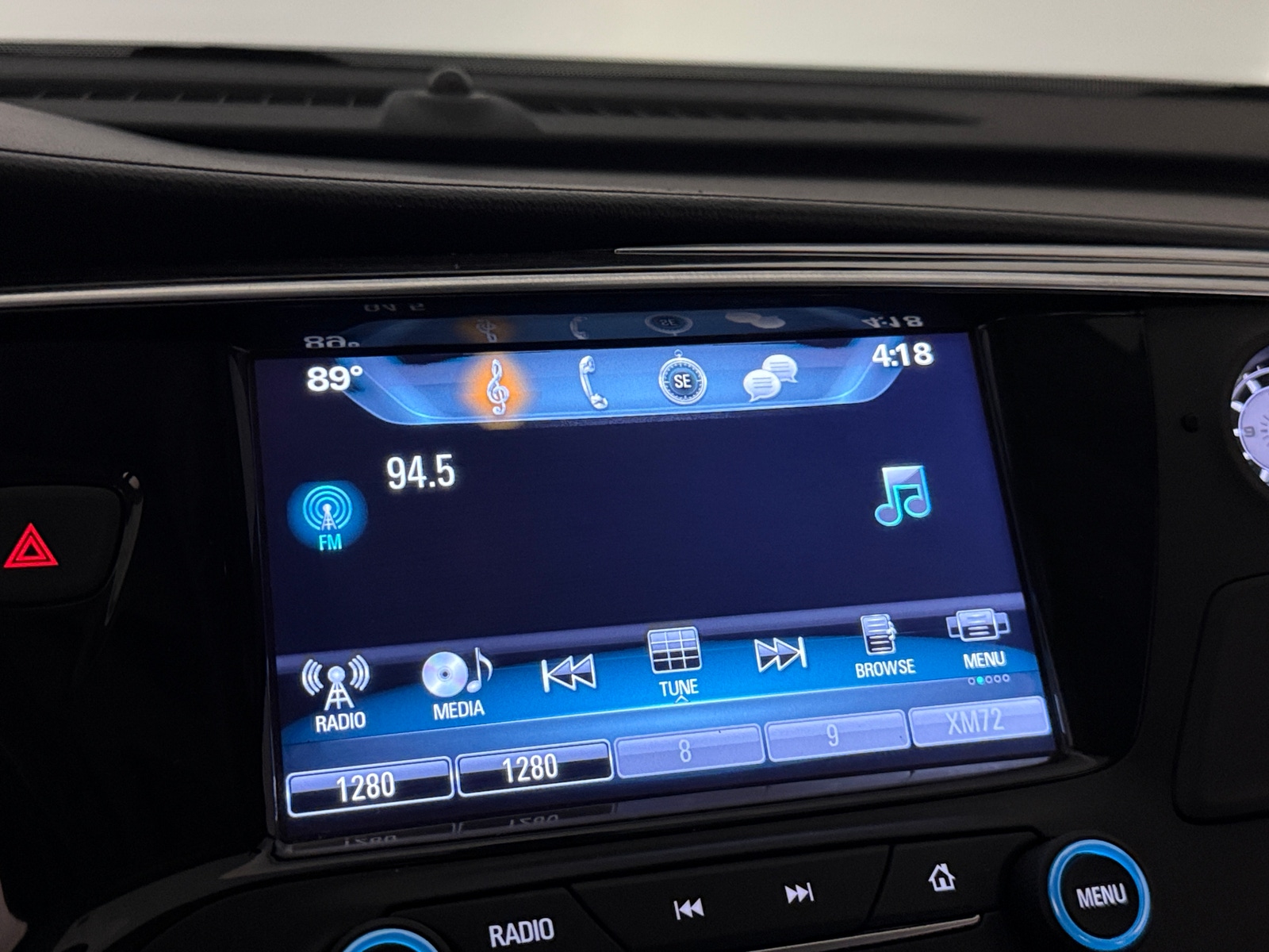 Thumbnail: 2017 Buick Envision - 3