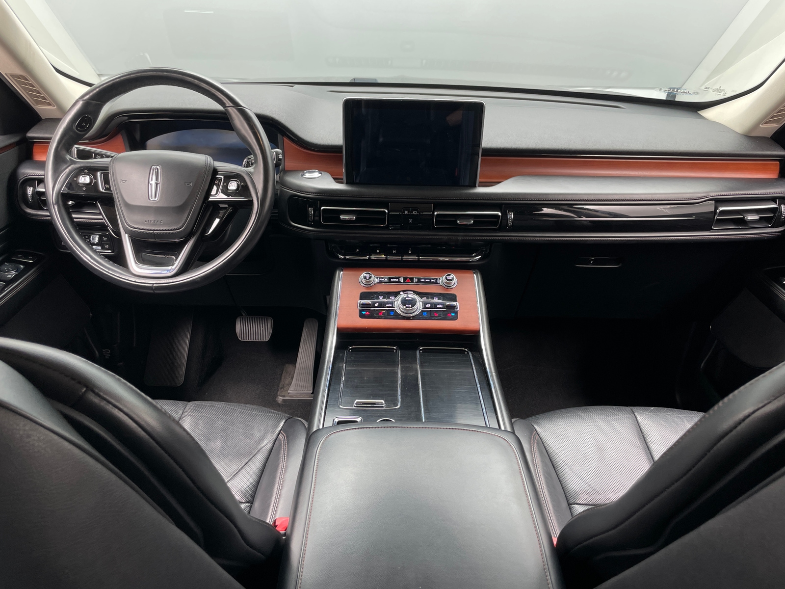 Thumbnail: 2020 Lincoln Aviator - 2