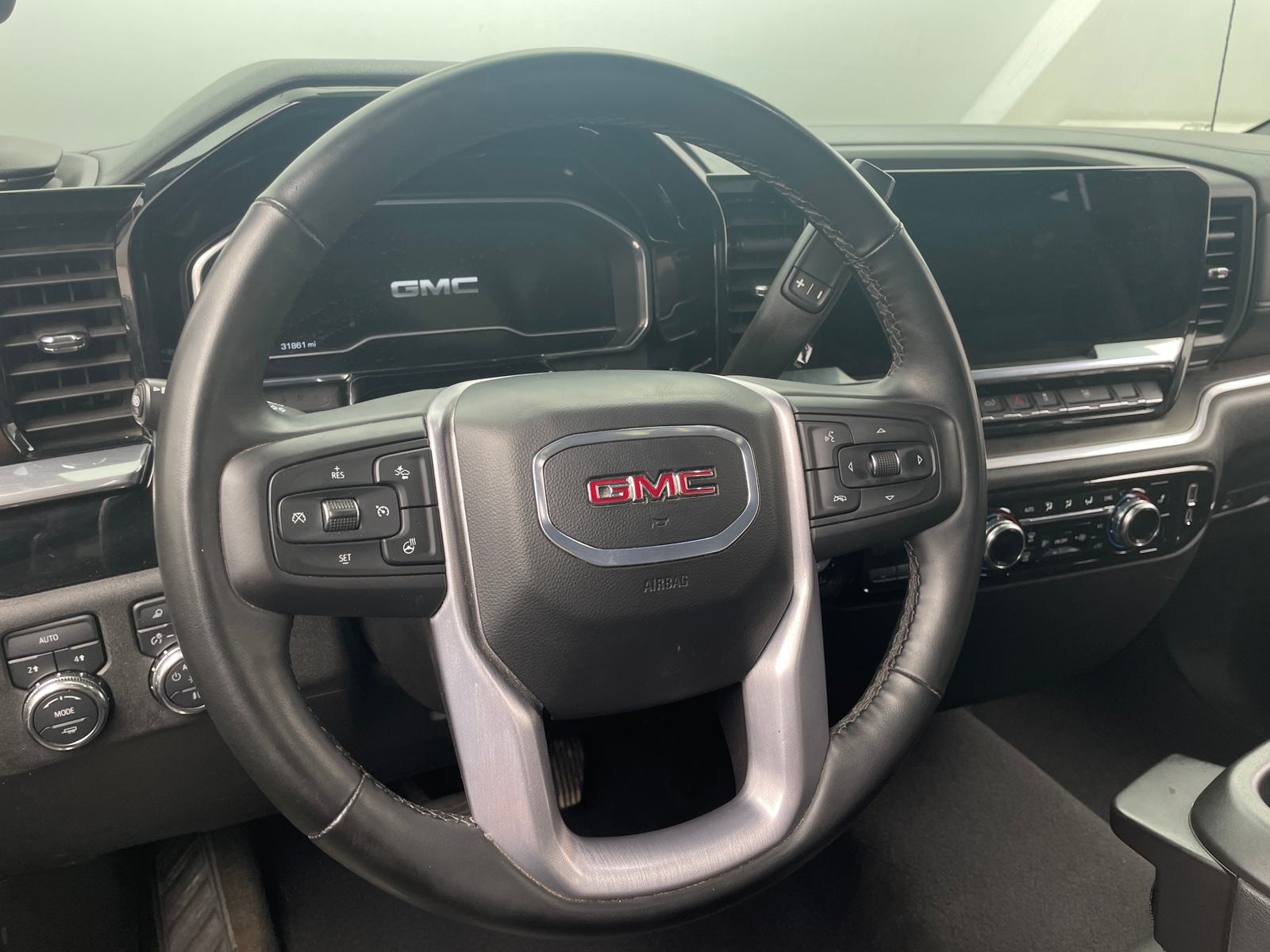 Thumbnail: 2025 GMC Sierra 1500 - 4