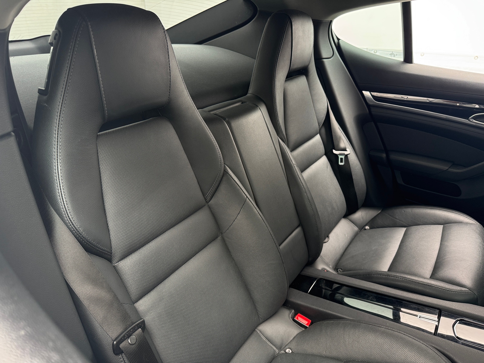 Thumbnail: 2014 Porsche Panamera - 5