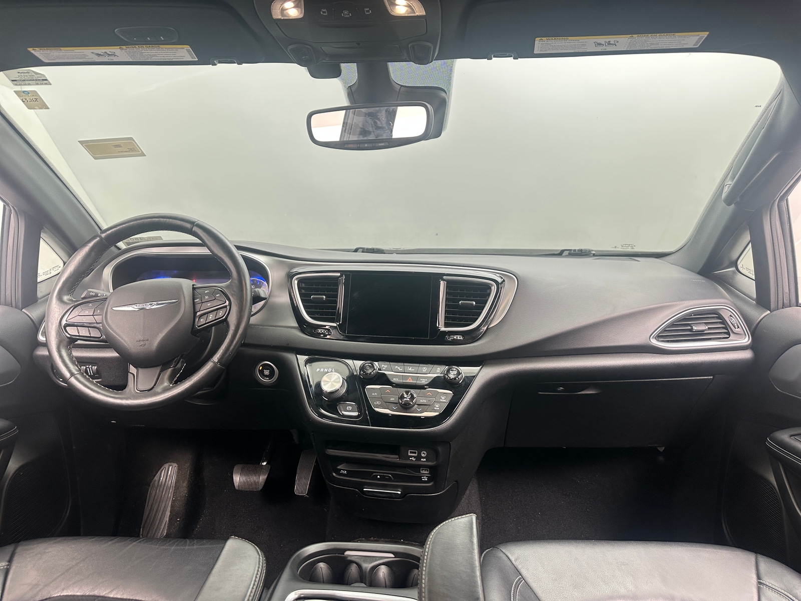 Thumbnail: 2019 Chrysler Pacifica - 2