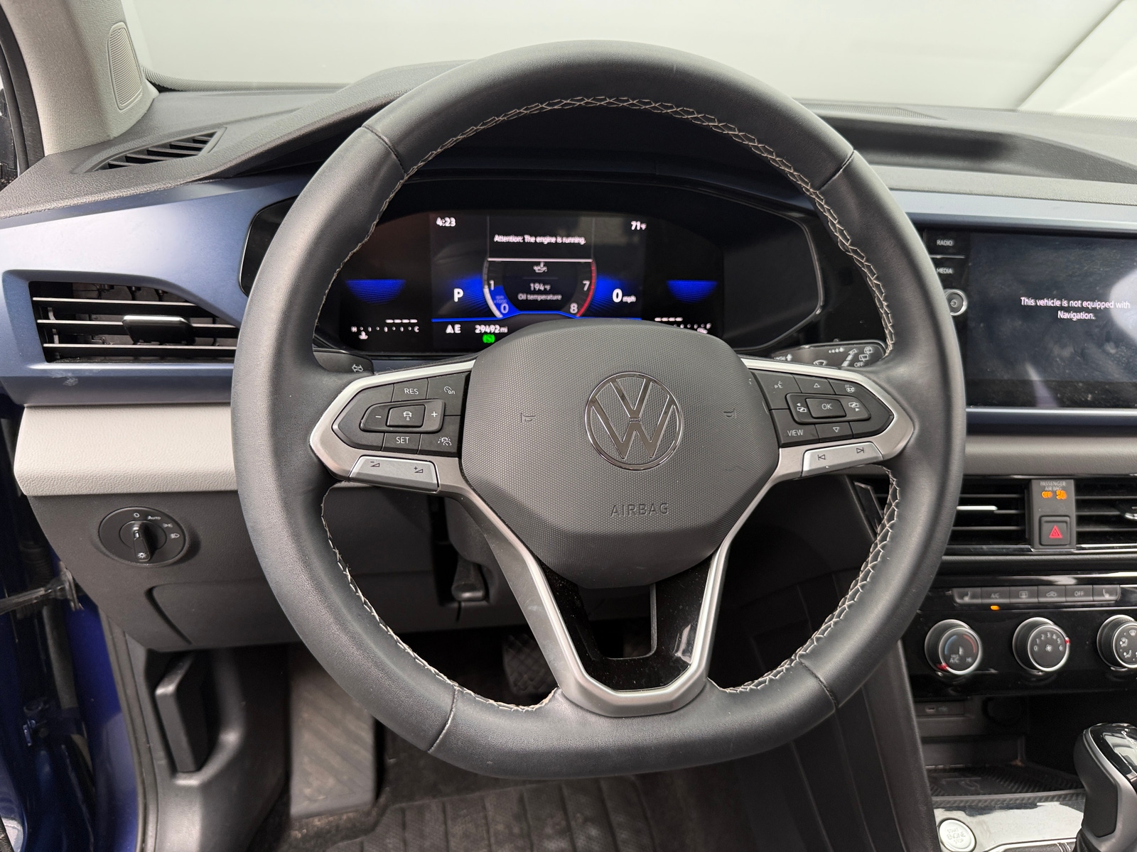 Thumbnail: 2023 Volkswagen Taos - 4
