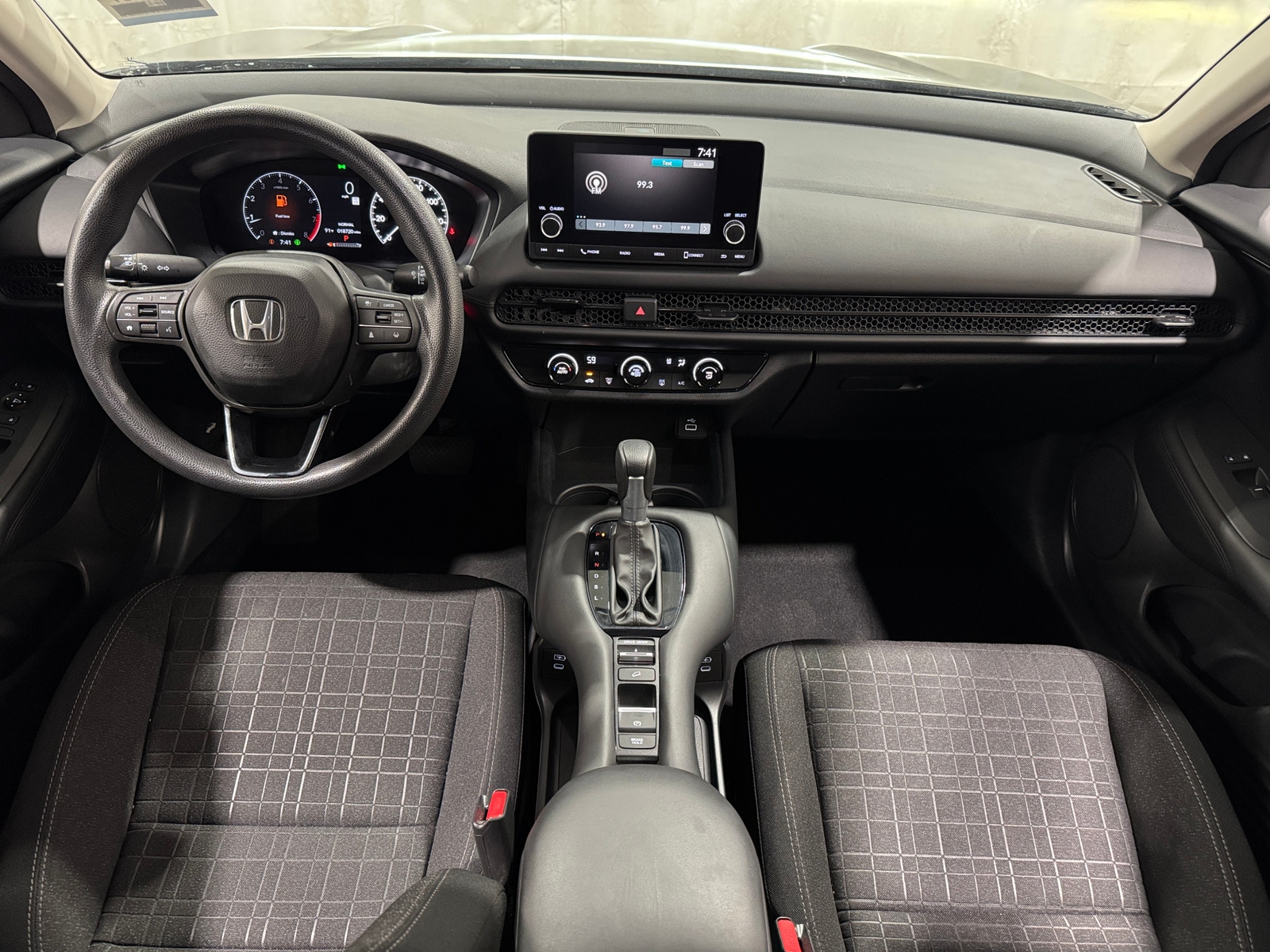 Thumbnail: 2025 Honda HR-V - 3