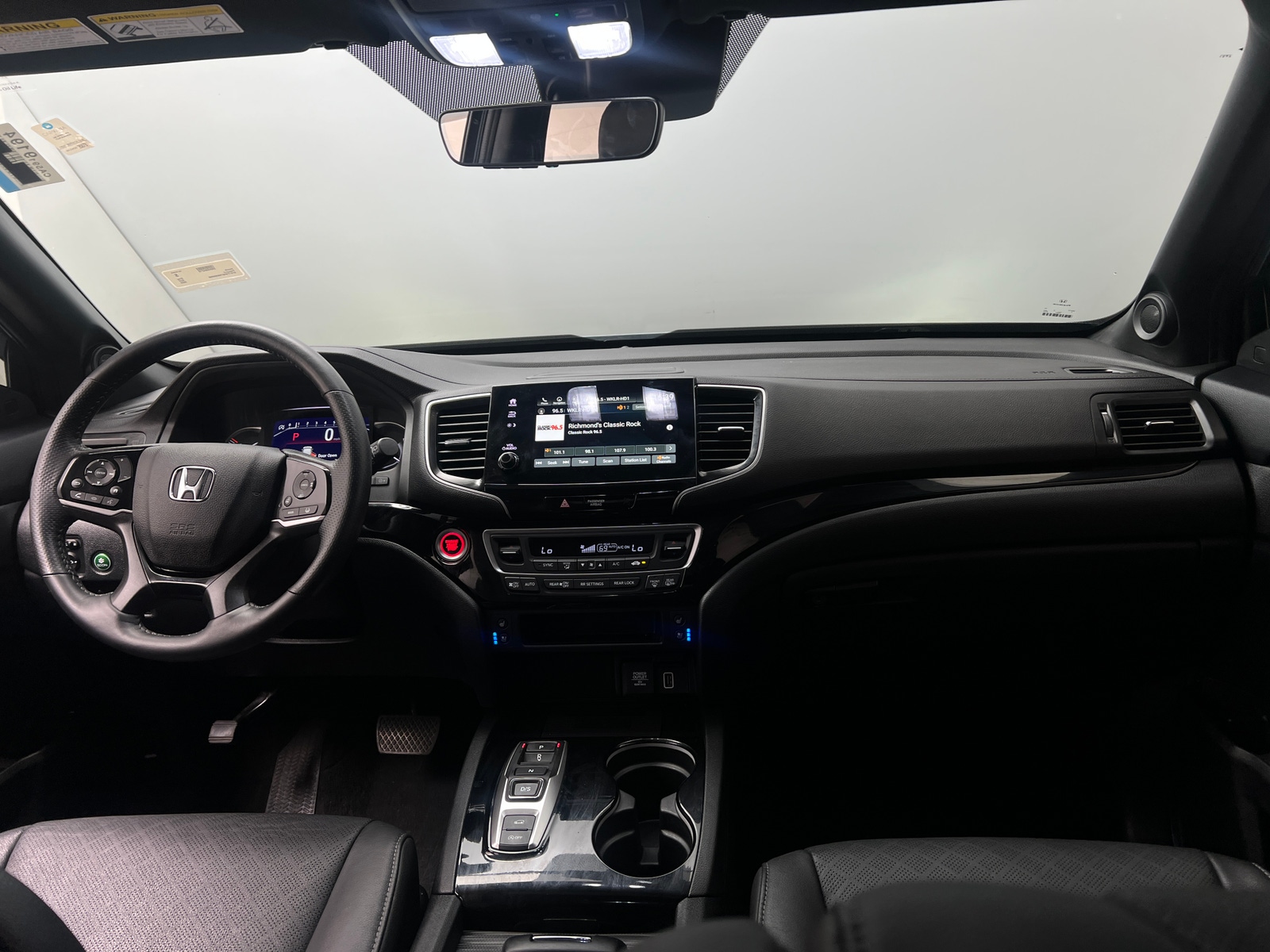 Thumbnail: 2022 Honda Passport - 2