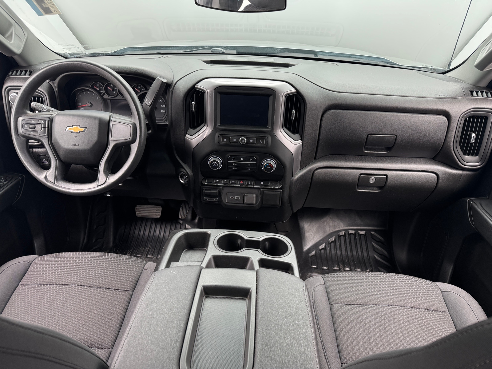 Thumbnail: 2024 Chevrolet Silverado 1500 - 3