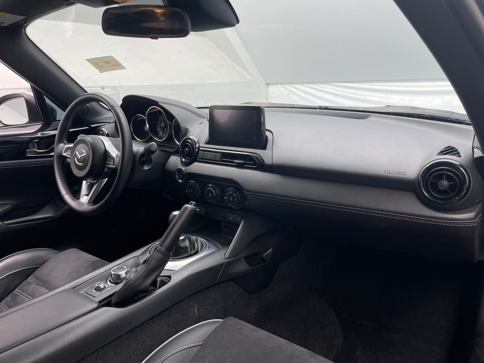 Thumbnail: 2023 Mazda MX-5 Miata - 2