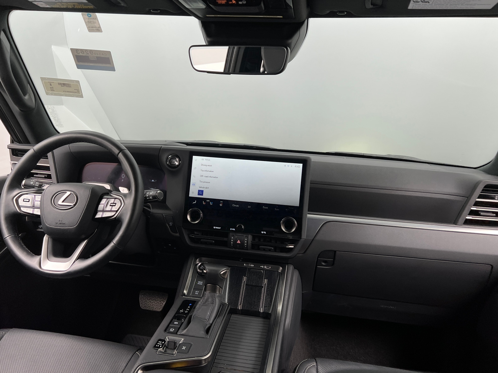 Thumbnail: 2025 Lexus GX - 2