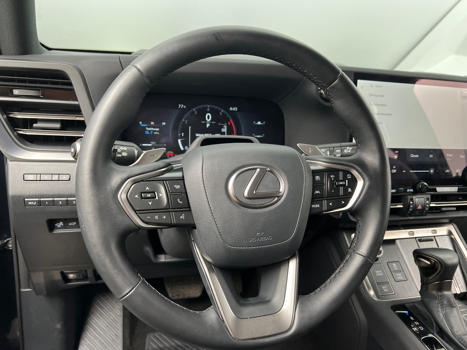 Thumbnail: 2025 Lexus GX - 4