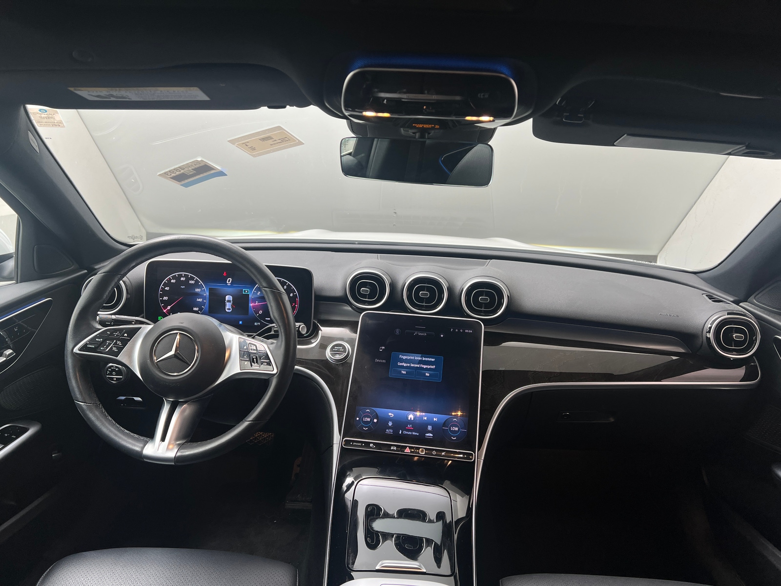 Thumbnail: 2023 Mercedes-Benz C-Class - 2