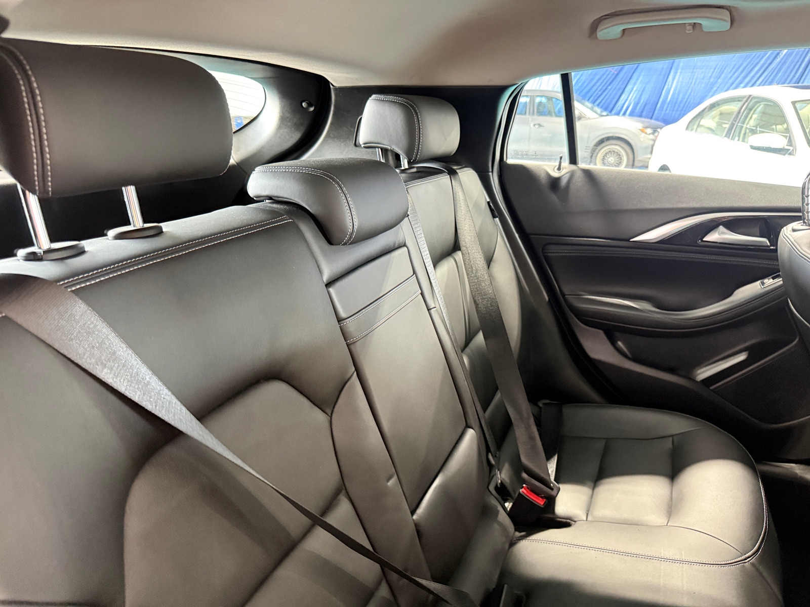 Thumbnail: 2018 INFINITI QX30 - 5