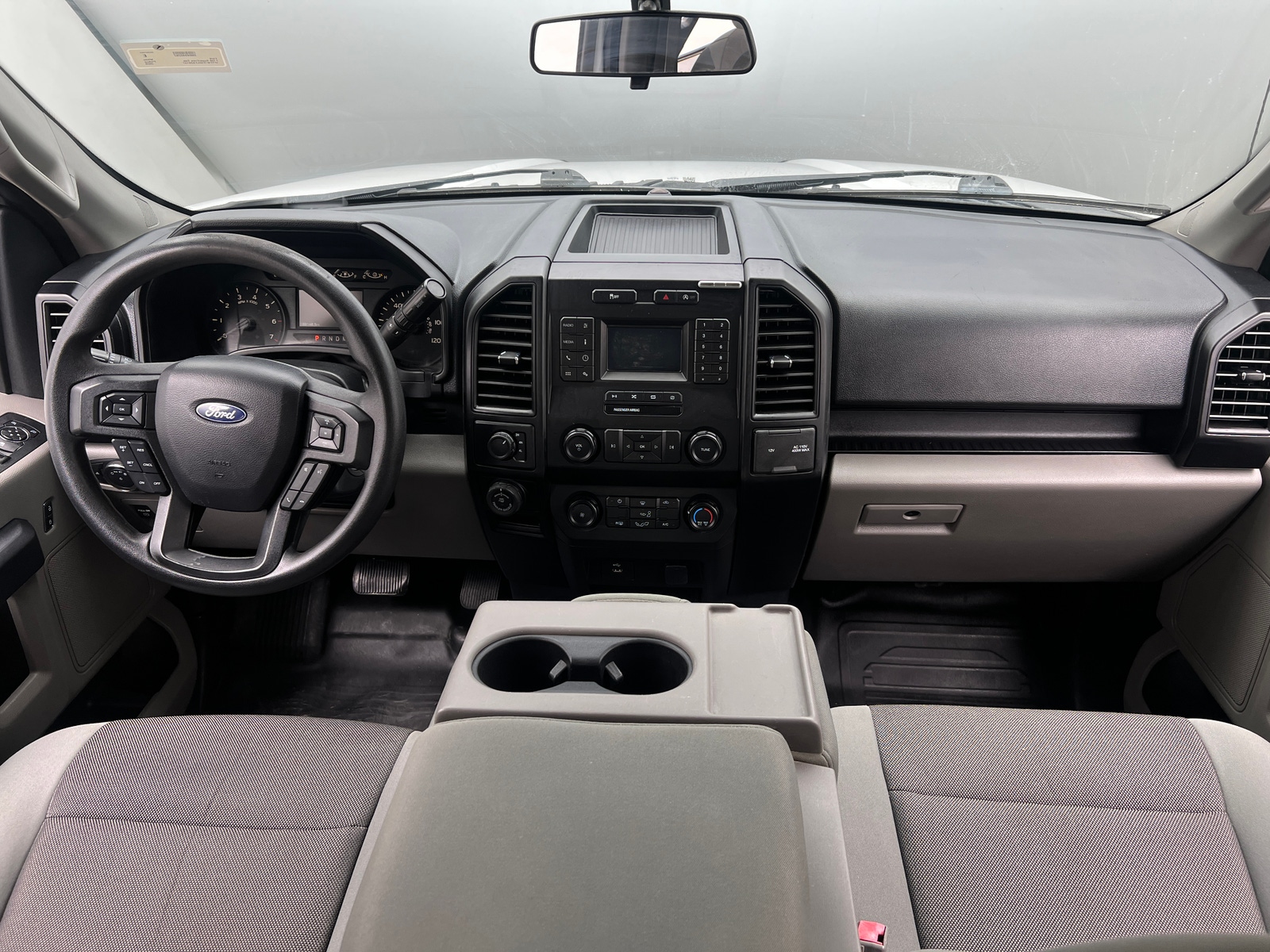 Thumbnail: 2020 Ford Econoline - 3