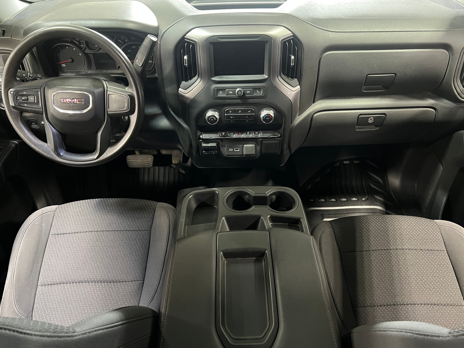 Thumbnail: 2022 GMC Sierra 2500 - 2