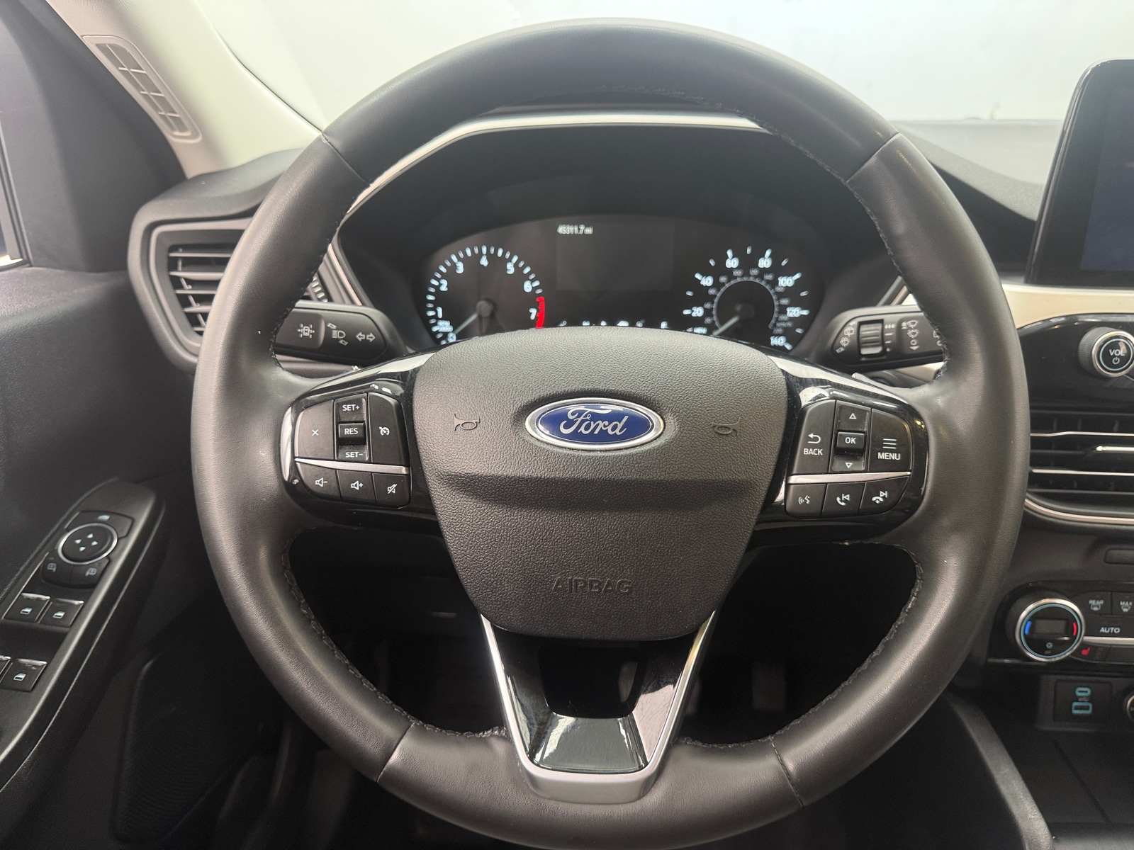 Thumbnail: 2021 Ford Escape - 5