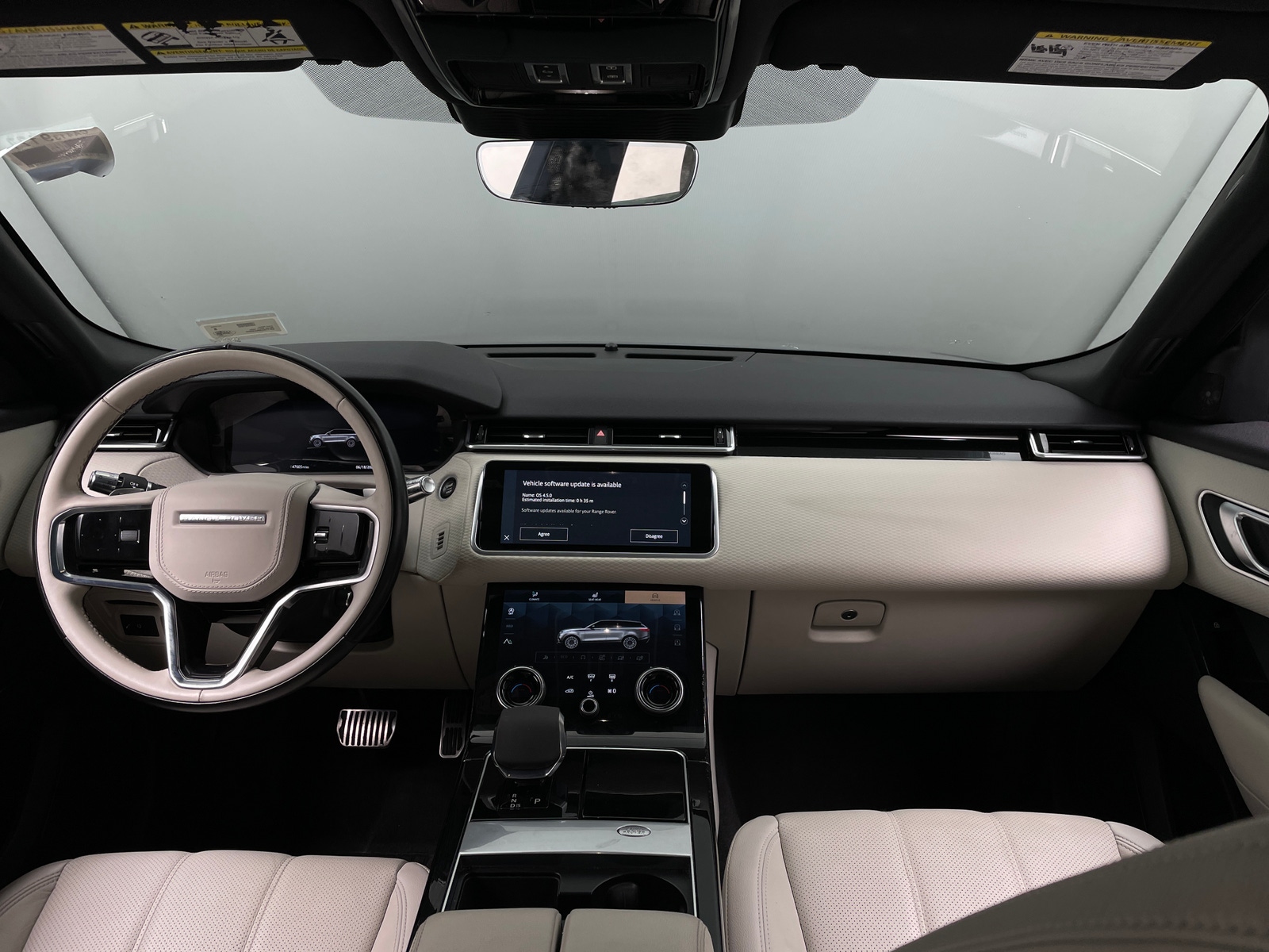 Thumbnail: 2021 Land Rover Range Rover Velar - 2