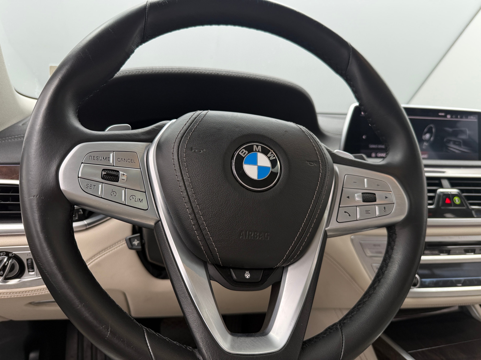 Thumbnail: 2020 BMW 7 Series - 4